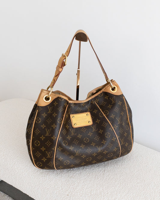 LOUIS VUITON Galiera