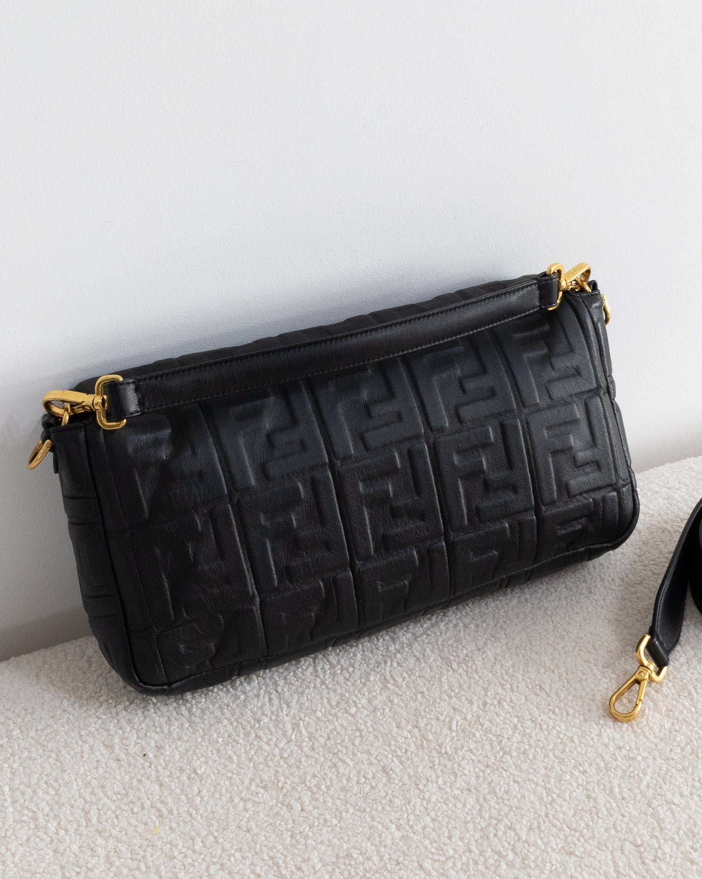 FENDI Baguette 2 Ways