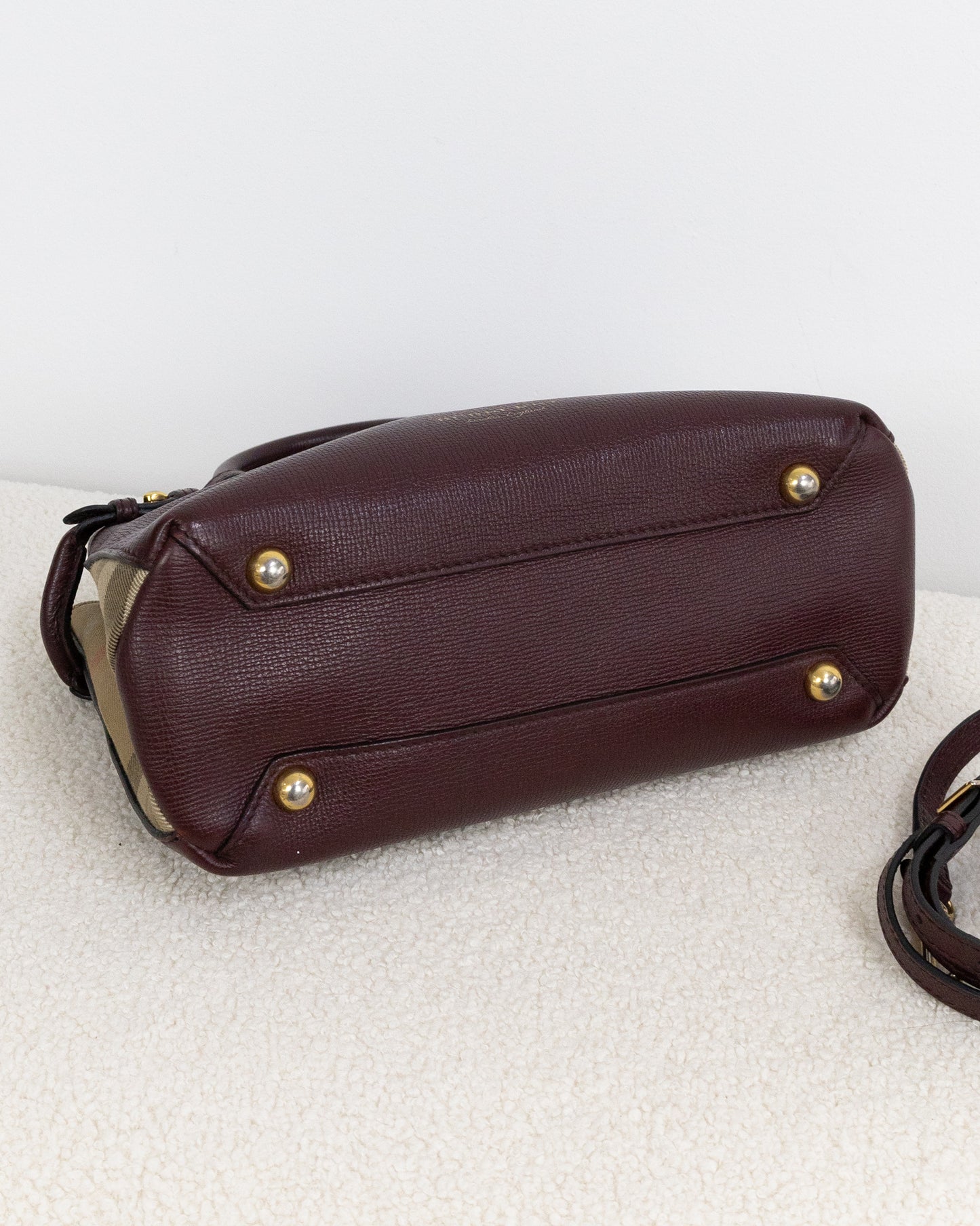 BURBERRY Banner Small