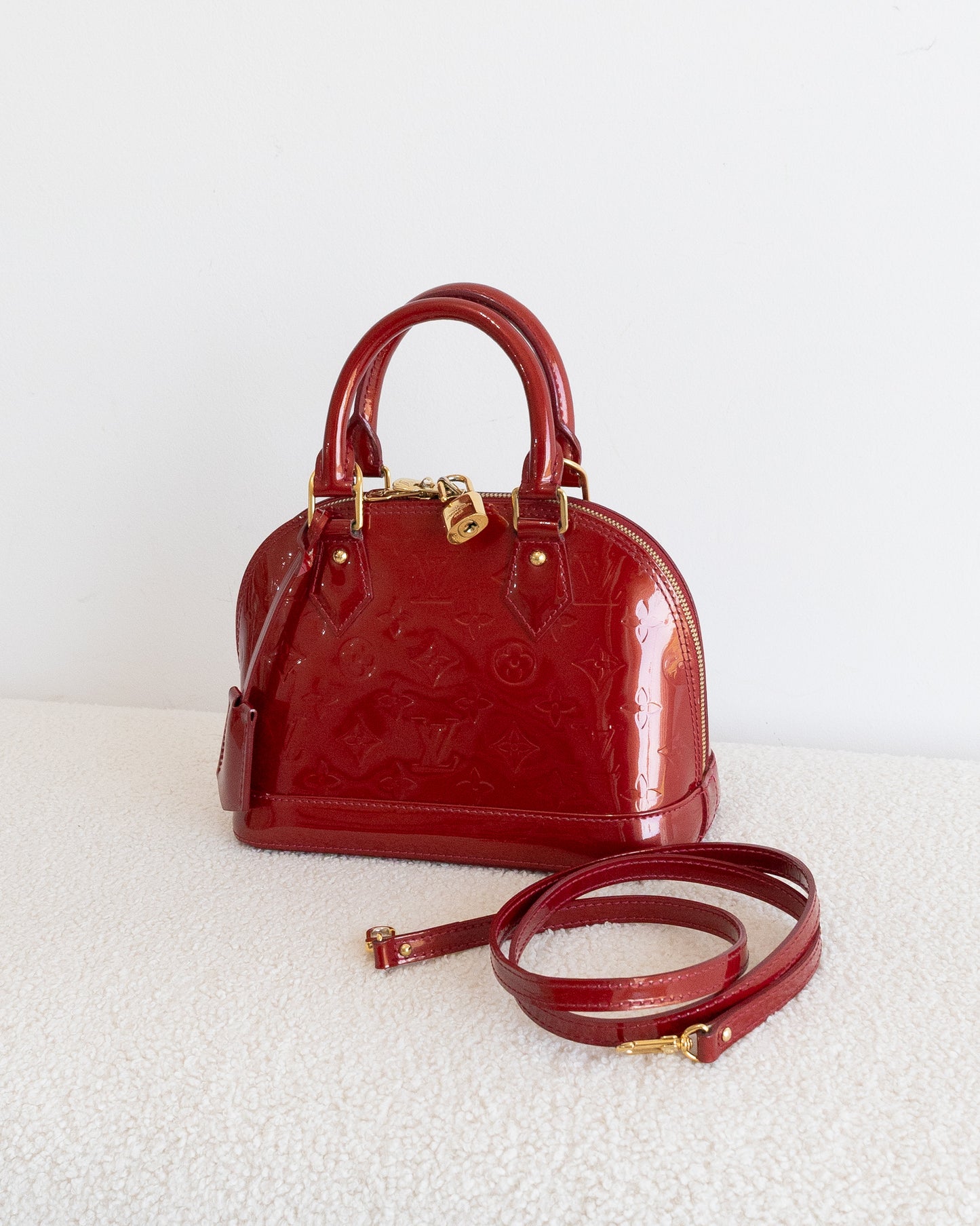 LOUIS VUITTON Alma BB