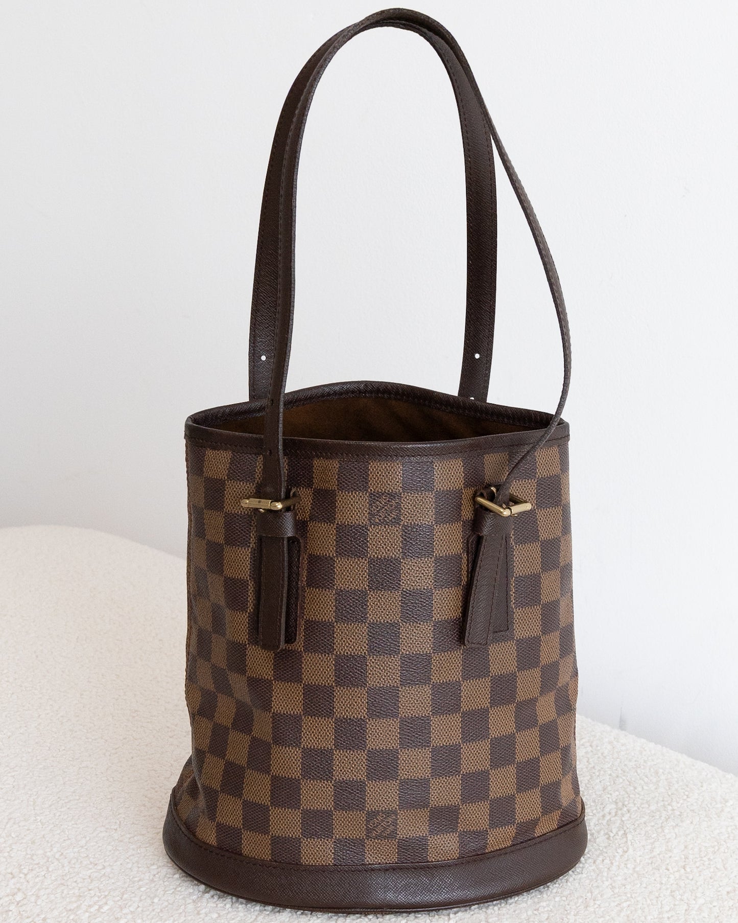 LOUIS VUITTON Marais Bucket PM