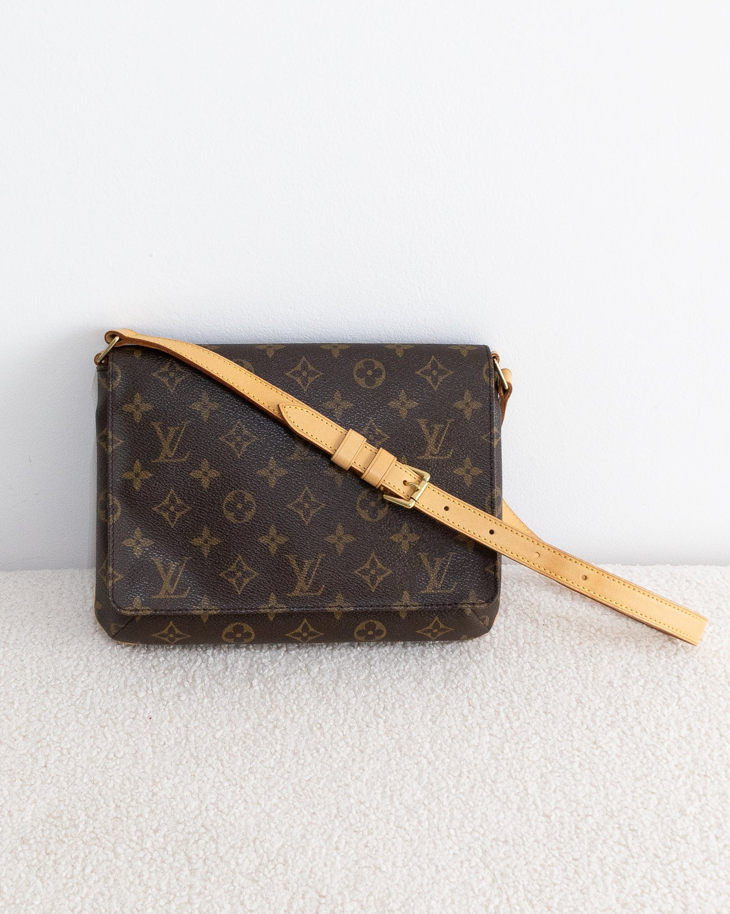 LOUIS VUITTON Musette Tango