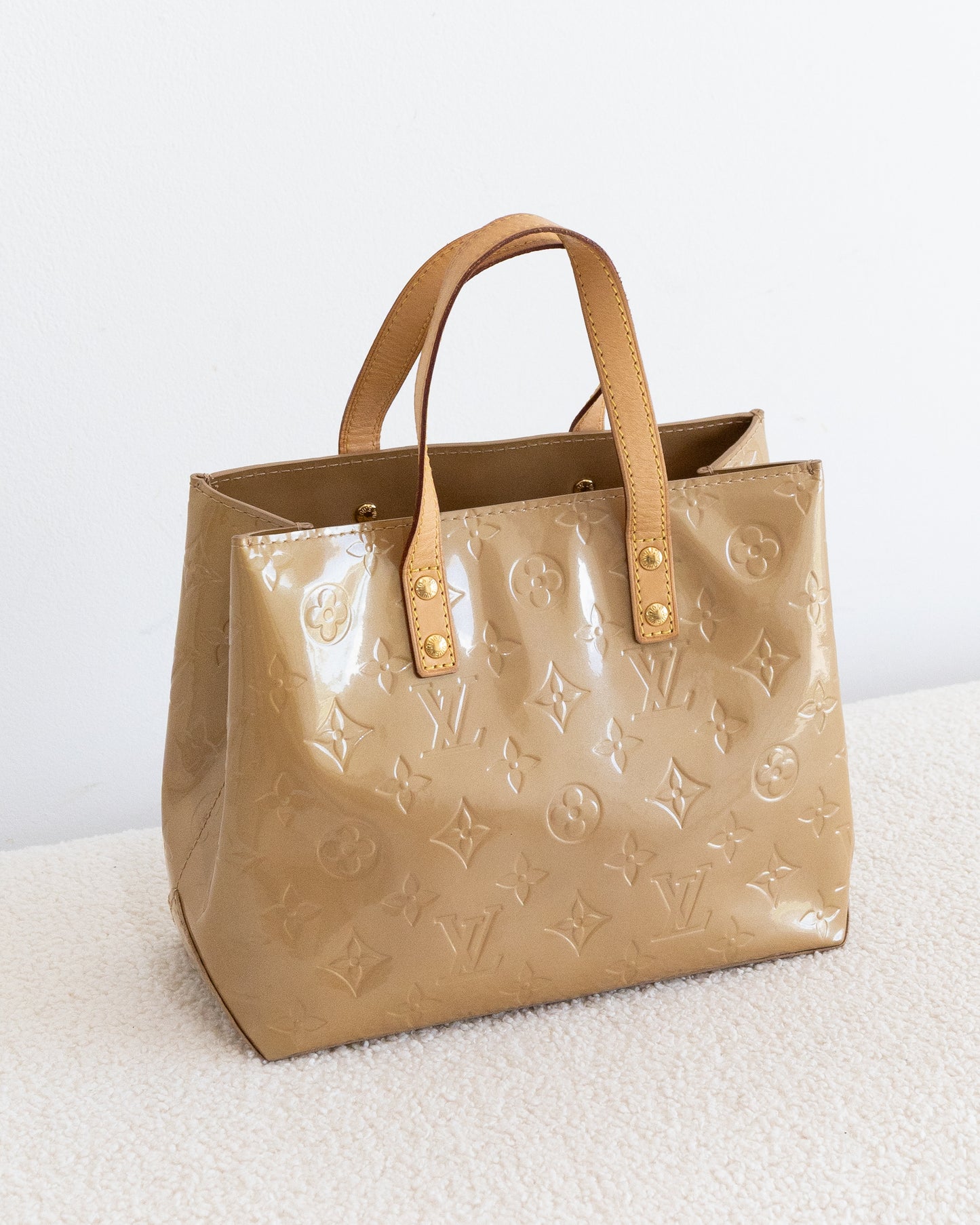 LOUIS VUITTON Reade PM