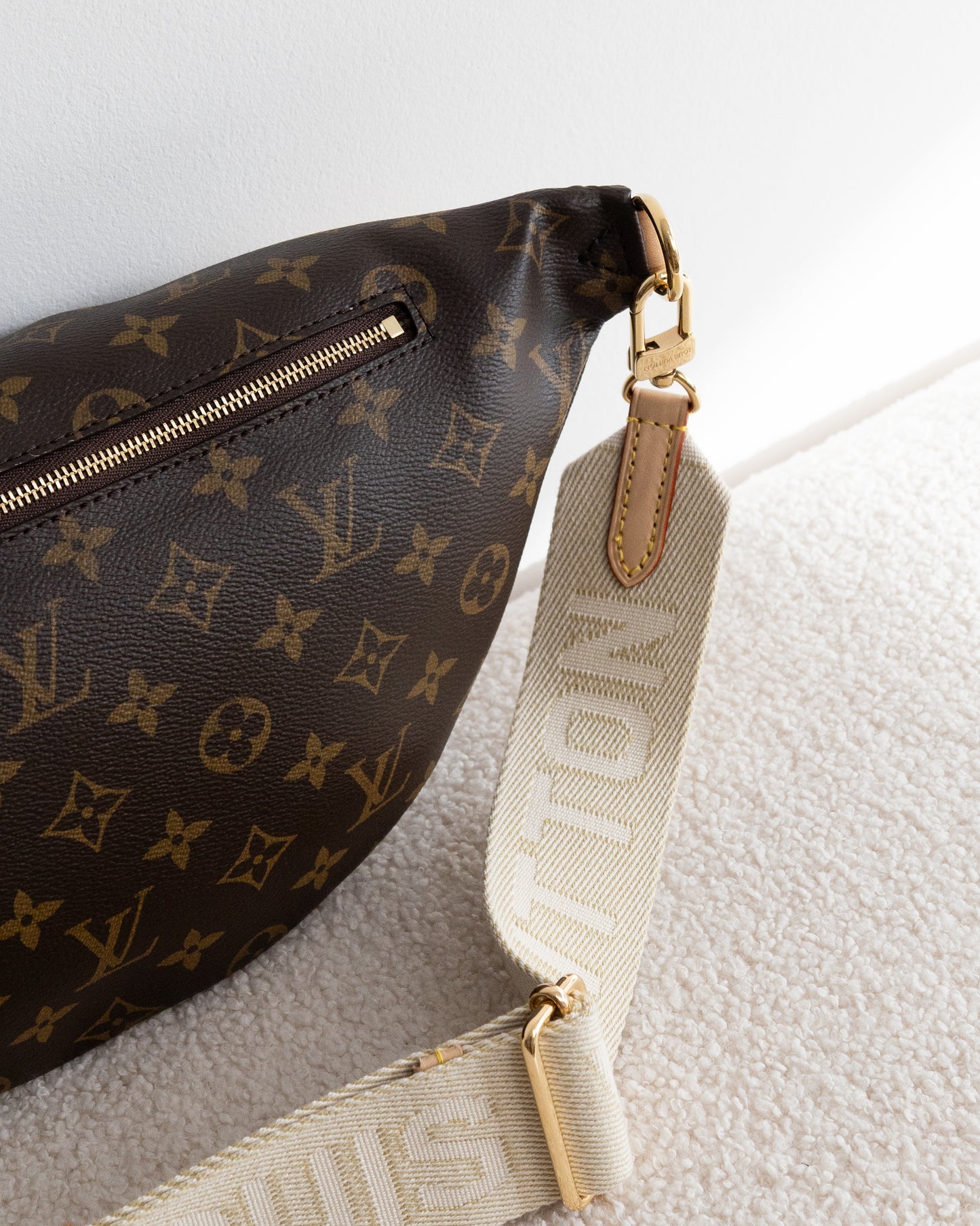 LOUIS VUITTON High Rise Bumbag