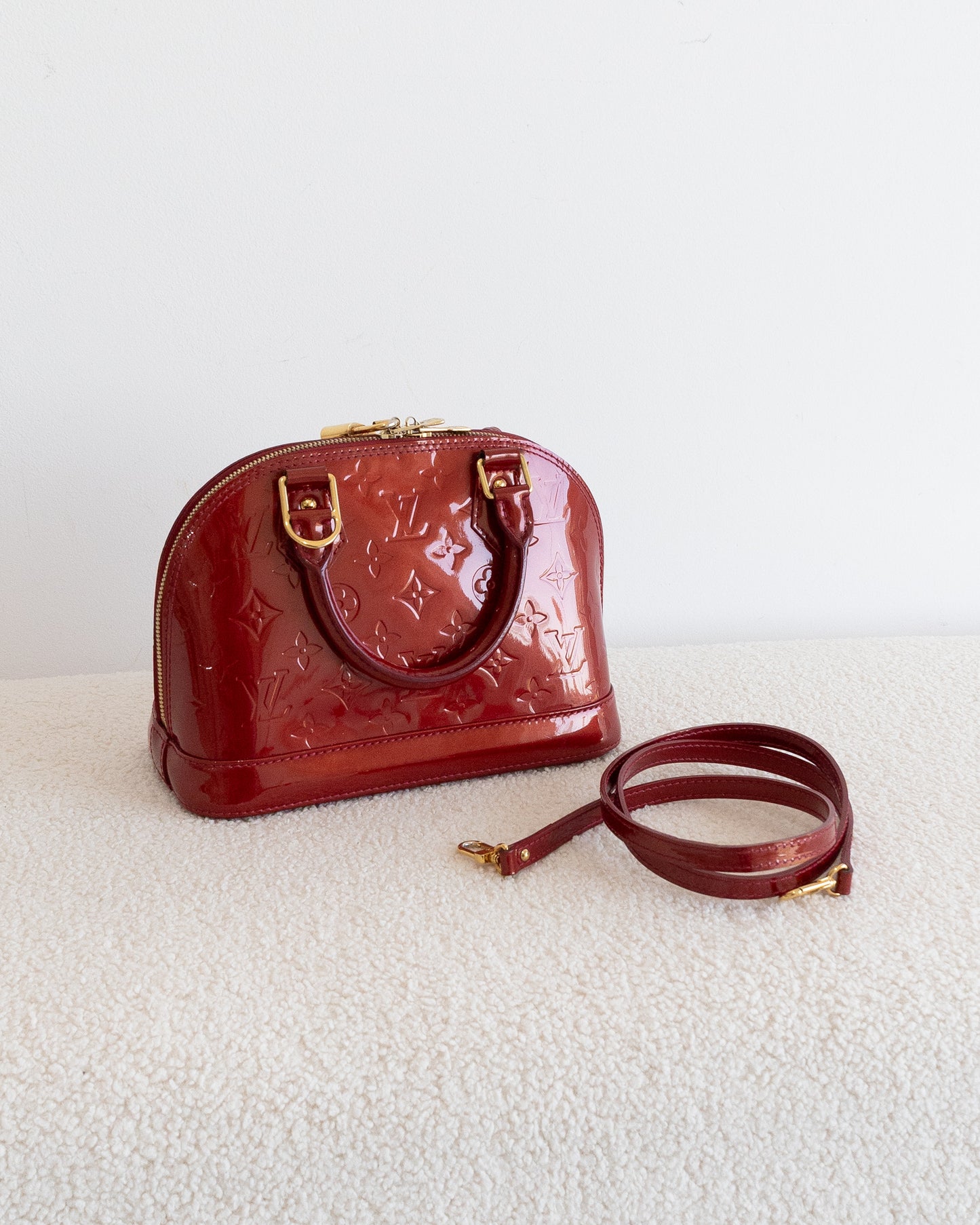 LOUIS VUITTON Alma BB
