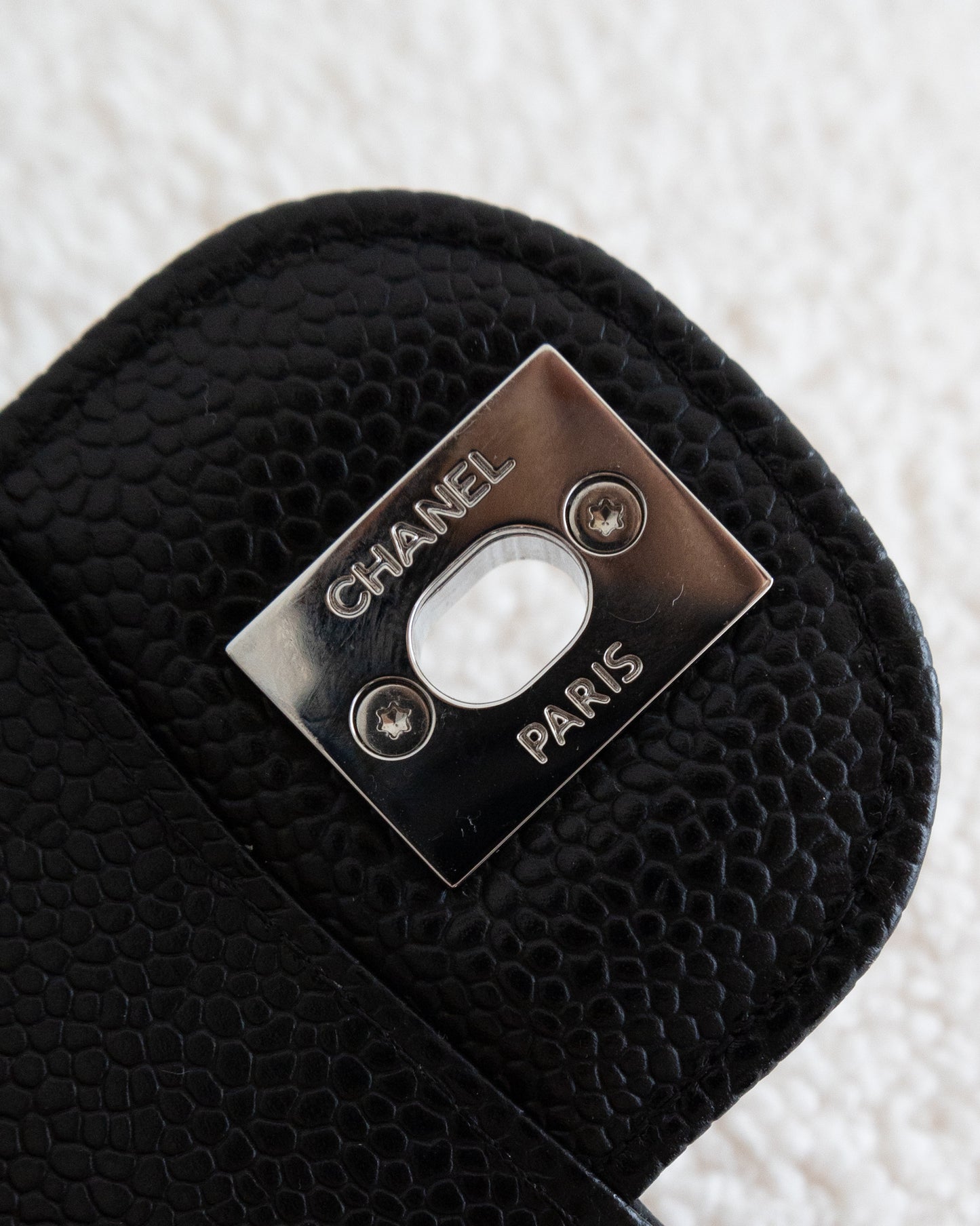 CHANEL Classic Double Flap Médium