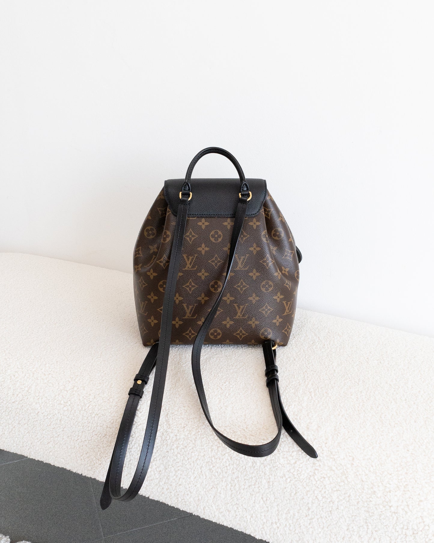 LOUIS VUITTON Montsouris PM