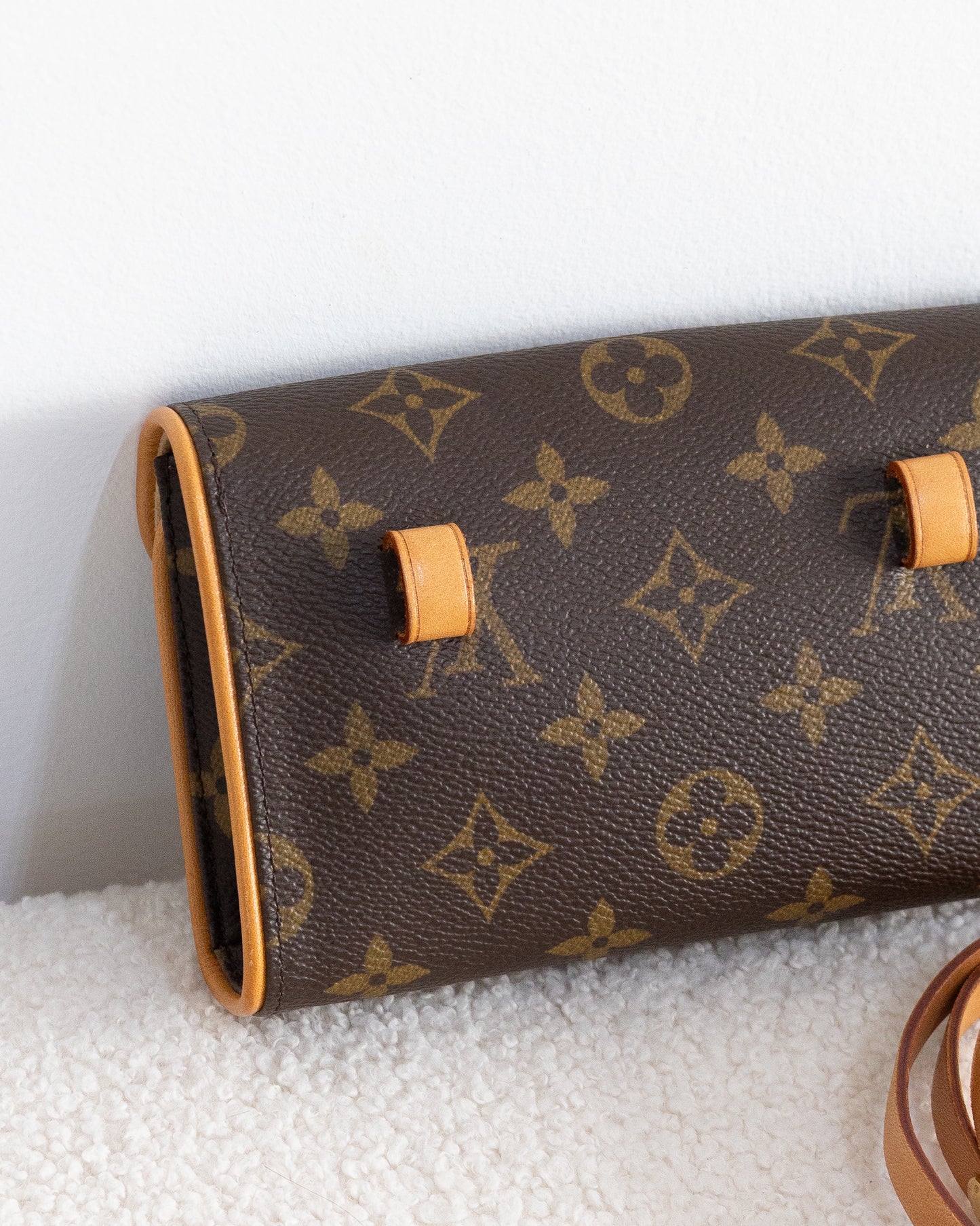 LOUIS VUITTON Florentine Belt Bag