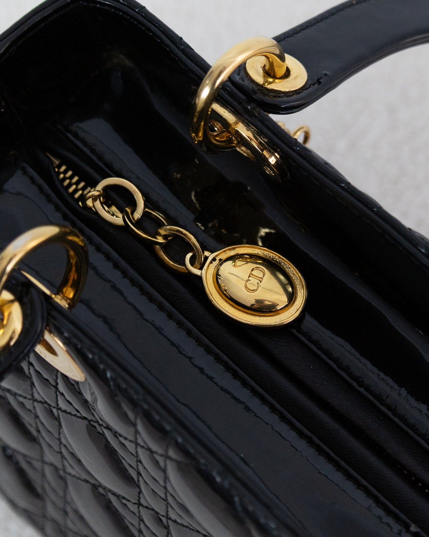 DIOR Medium Lady Dior