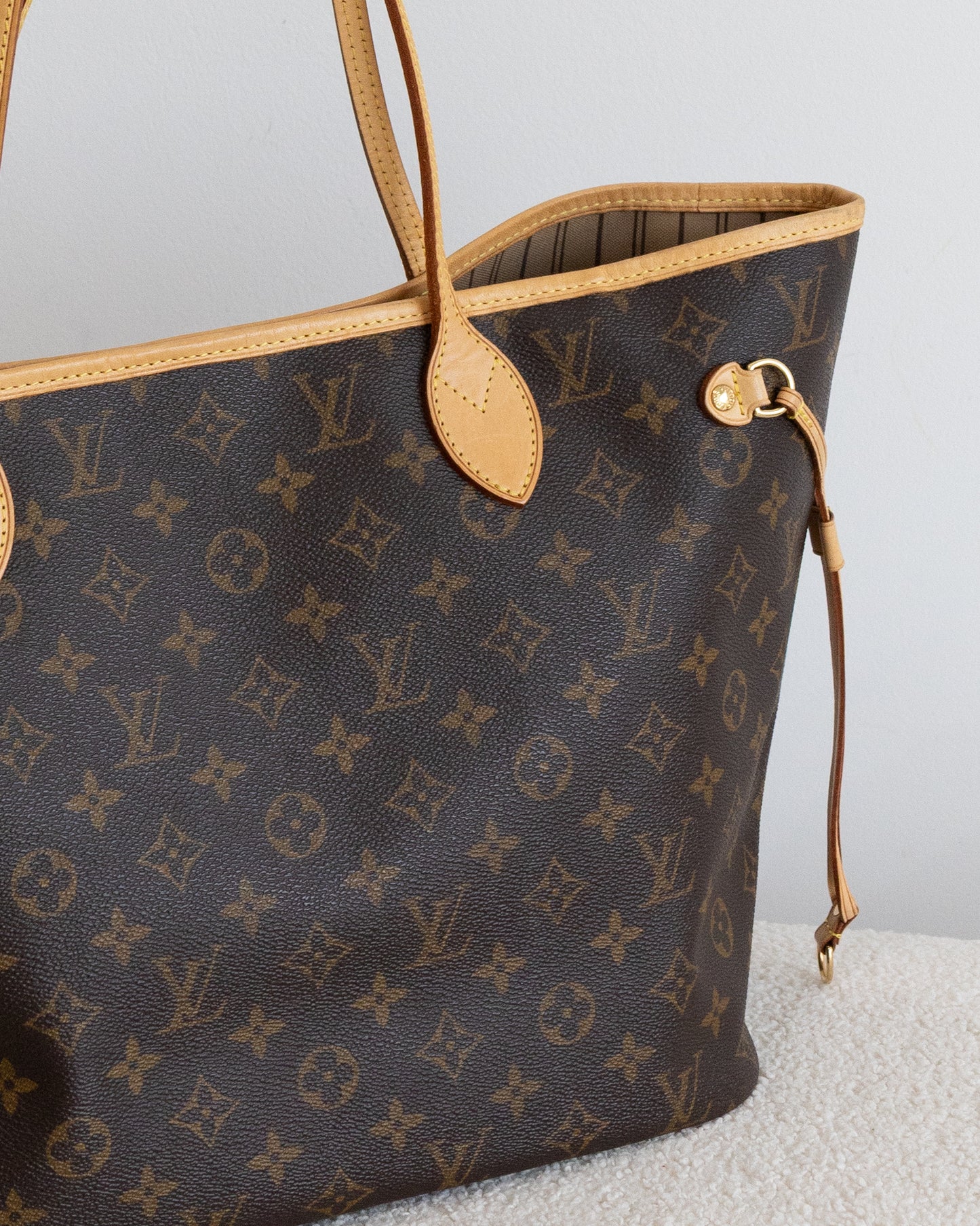 LOUIS VUITTON Neverfull MM