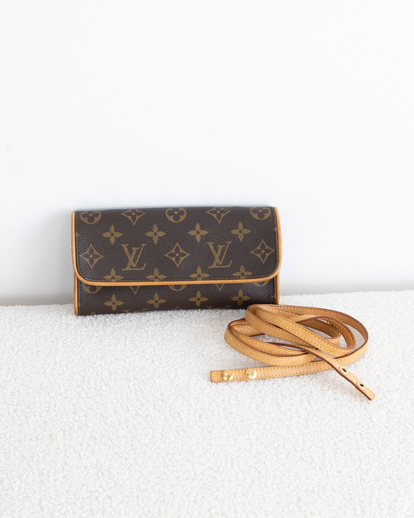 LOUIS VUITTON Twin Pochette