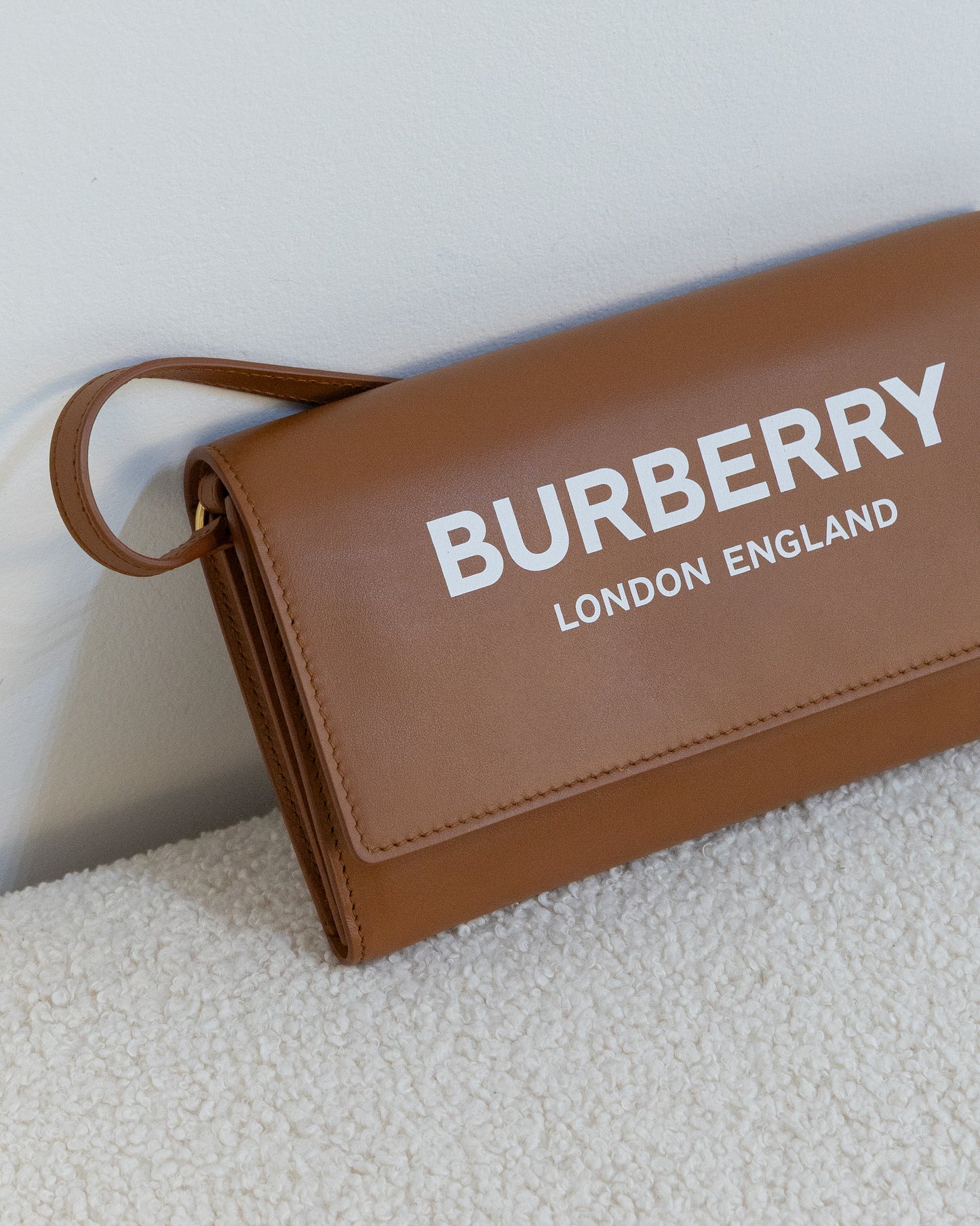 BURBERRY Hazelmere Logo