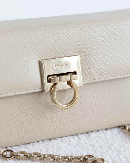 SALVATORE FERRAGAMO Gancini