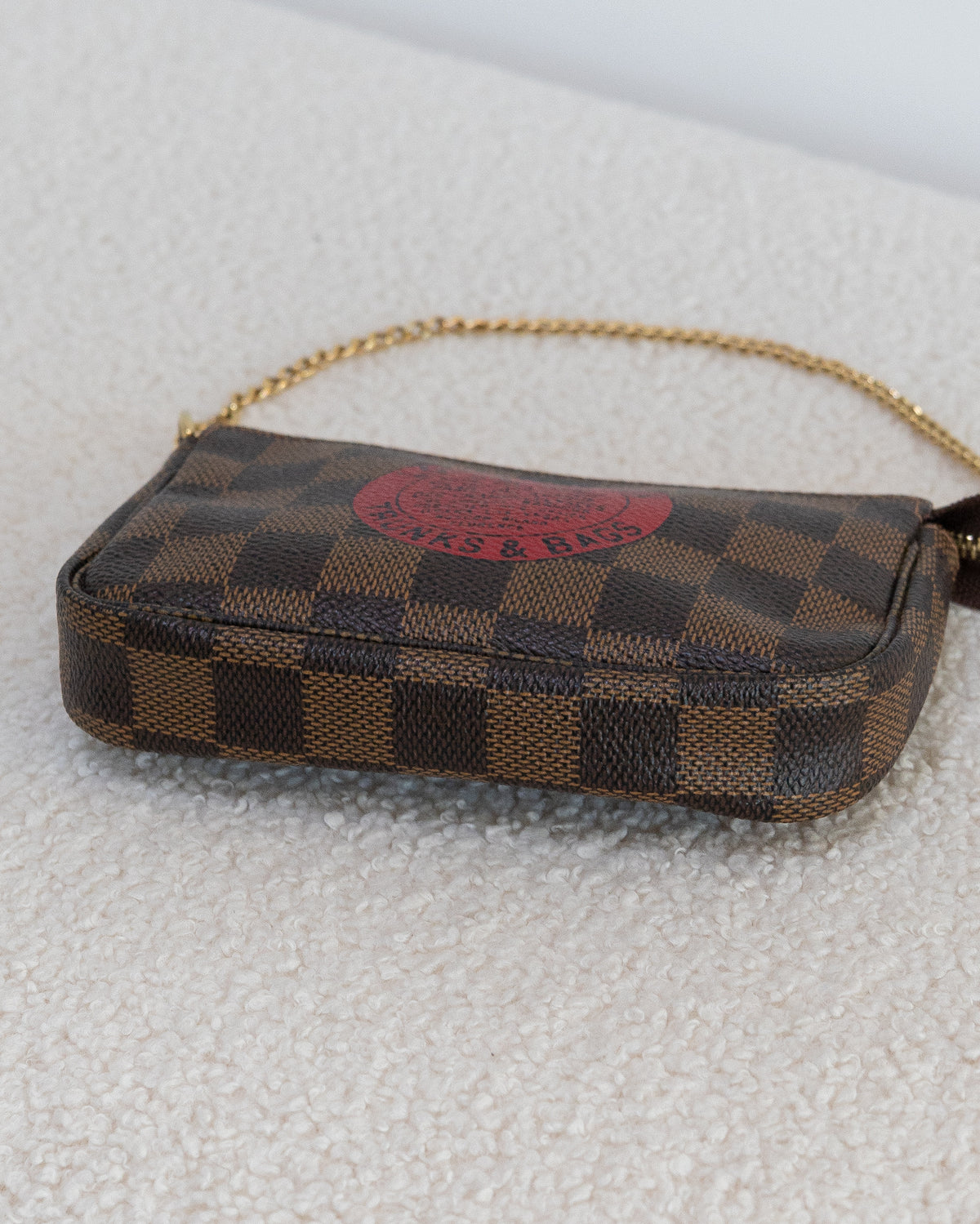 LOUIS VUITTON Mini Pochette Accessoires