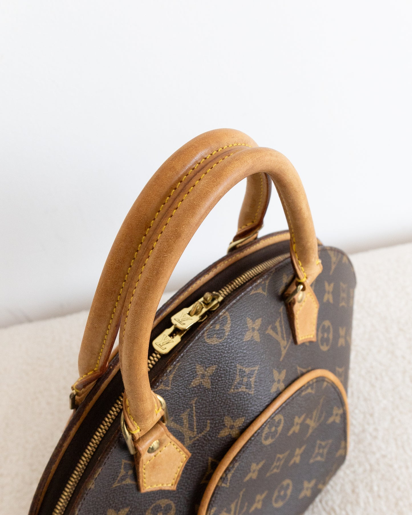 LOUIS VUITTON Ellipse PM