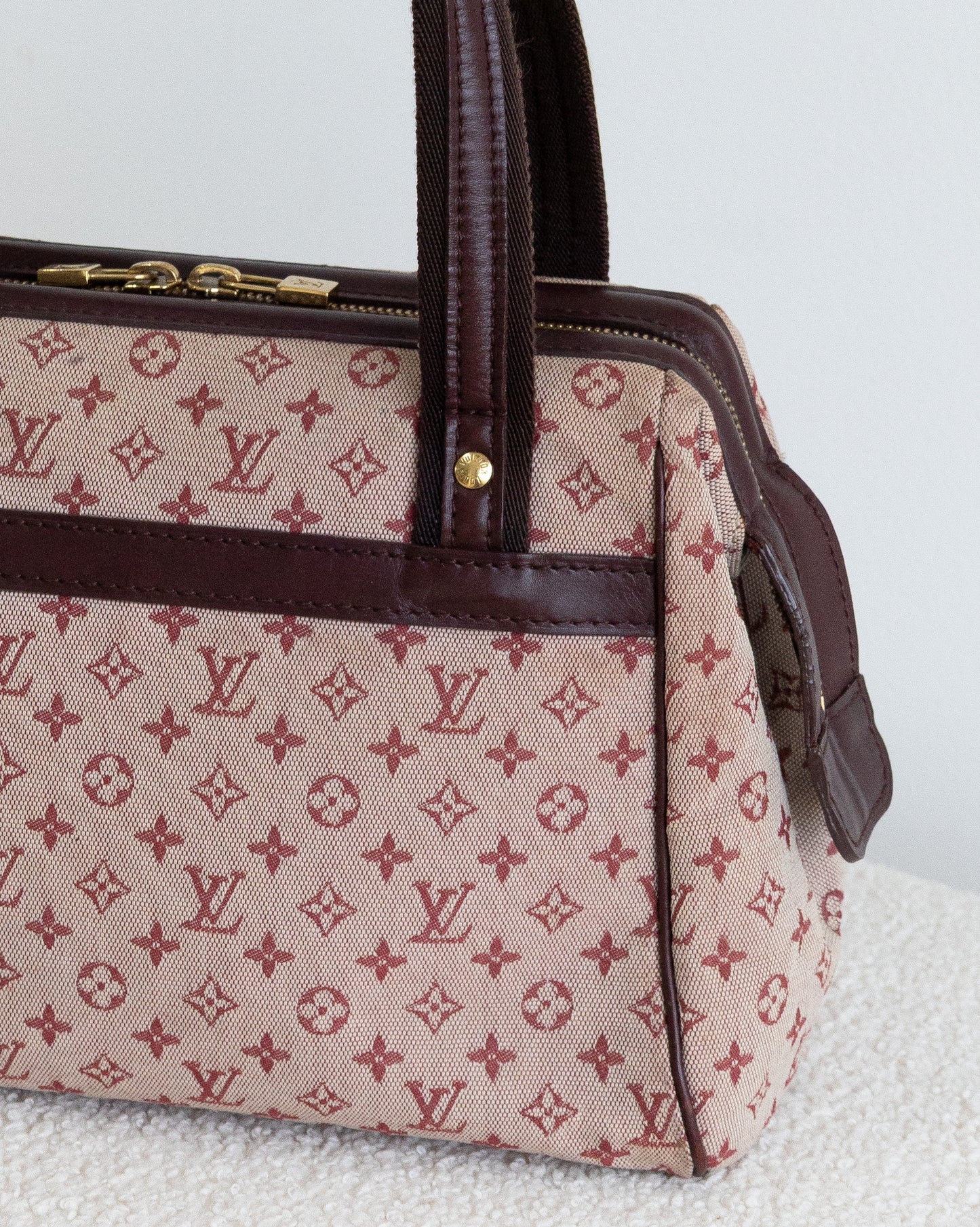 LOUIS VUITTON Josephine