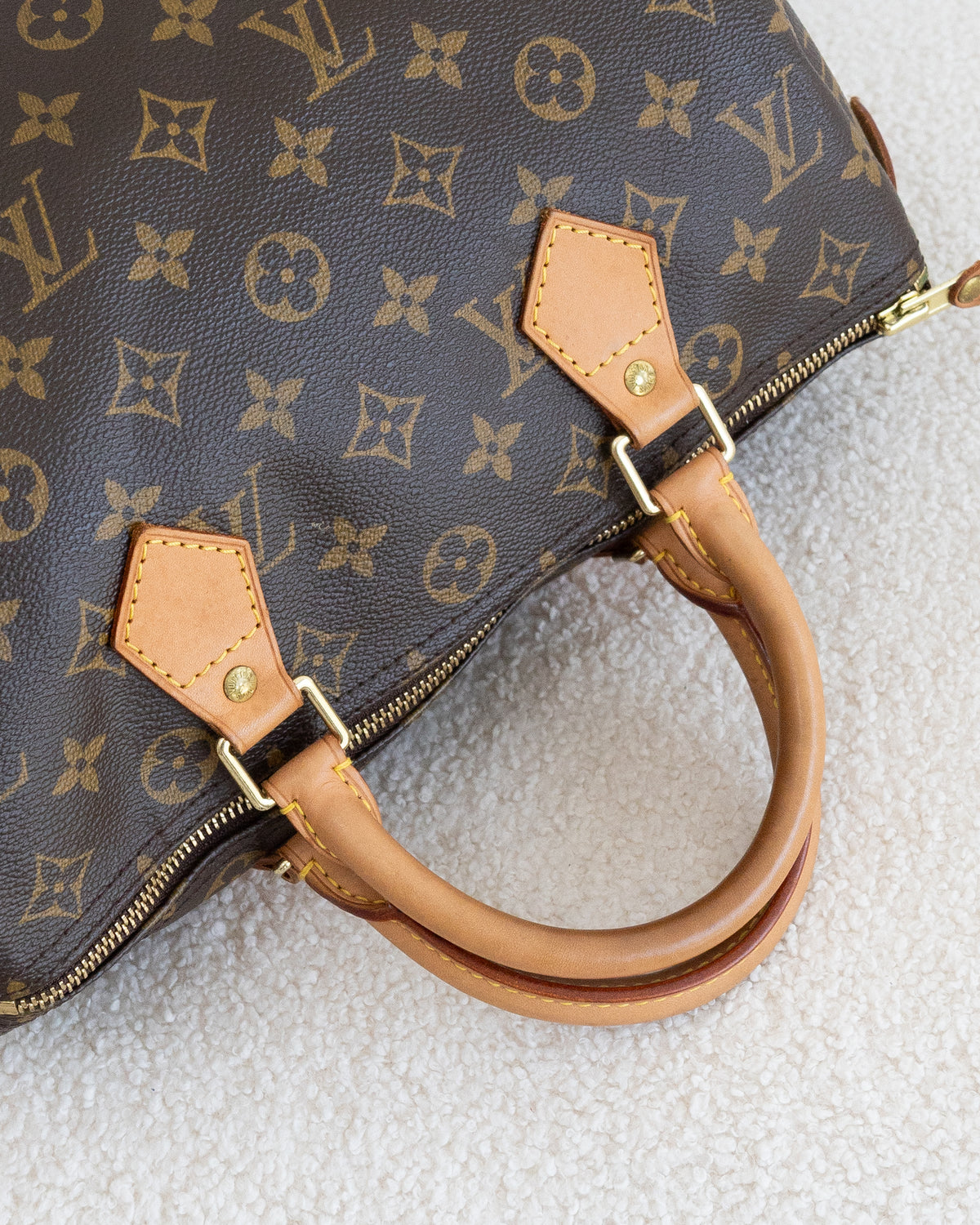 LOUIS VUITTON Speedy 30