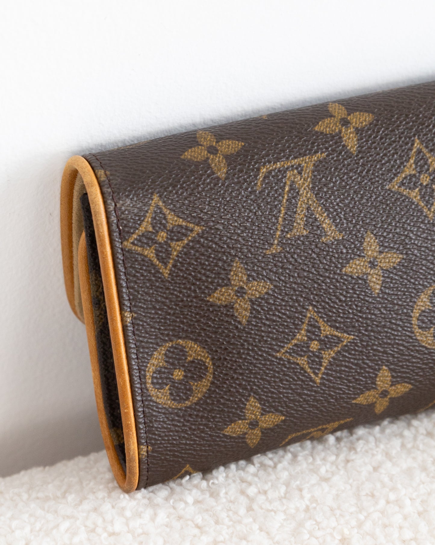 LOUIS VUITTON Twin Pochette
