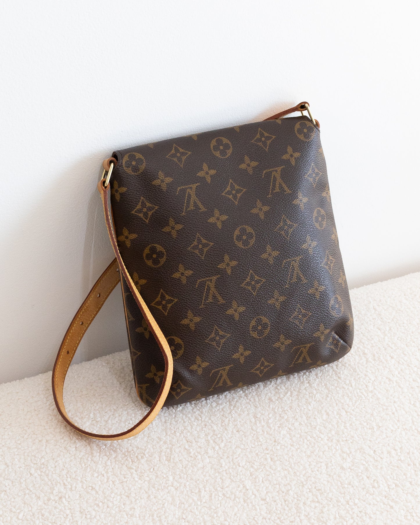 LOUIS VUITTON Musette Salsa PM