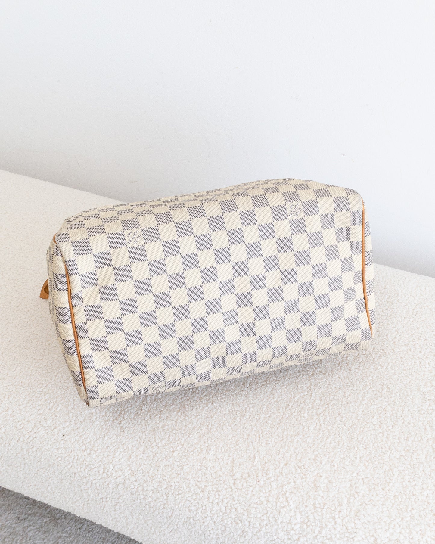 LOUIS VUITTON Speedy 30