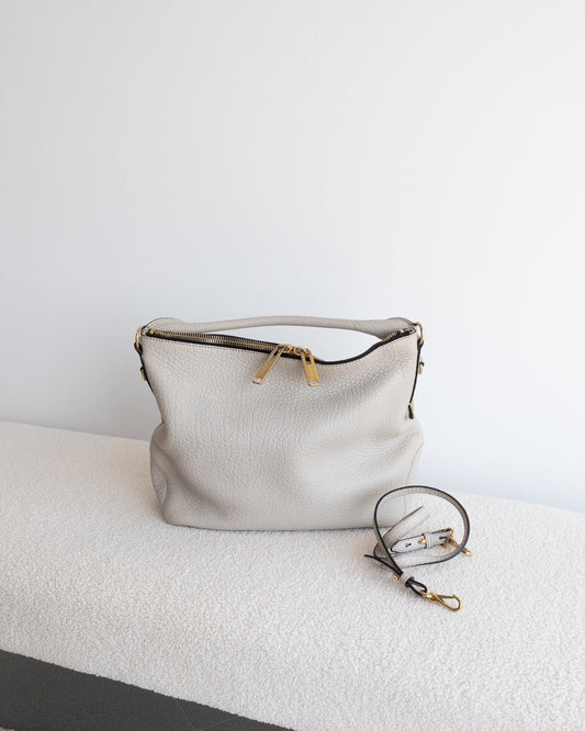 BURBERRY Tote Leather