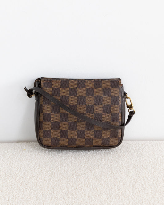 LOUIS VUITTON Trousse Pochette