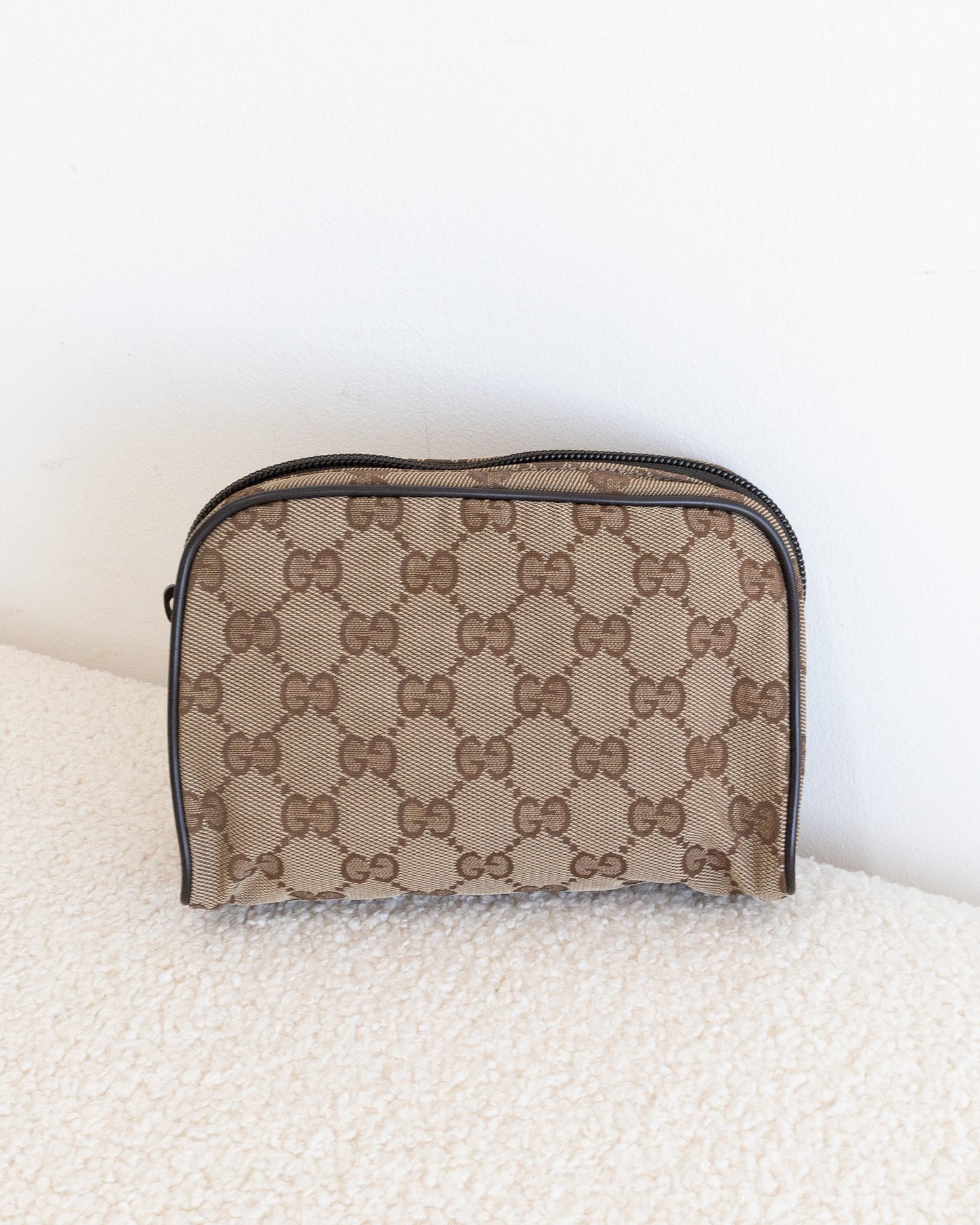 GUCCI Pouch