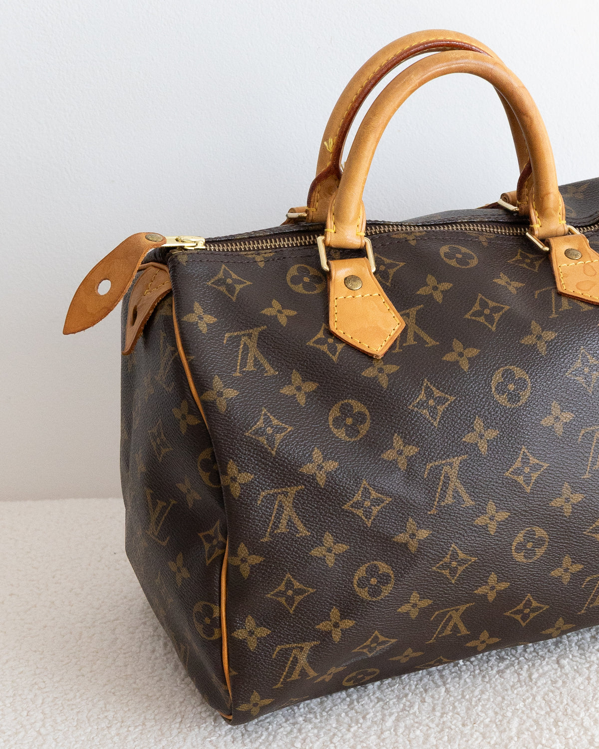LOUIS VUITTON Speedy 30