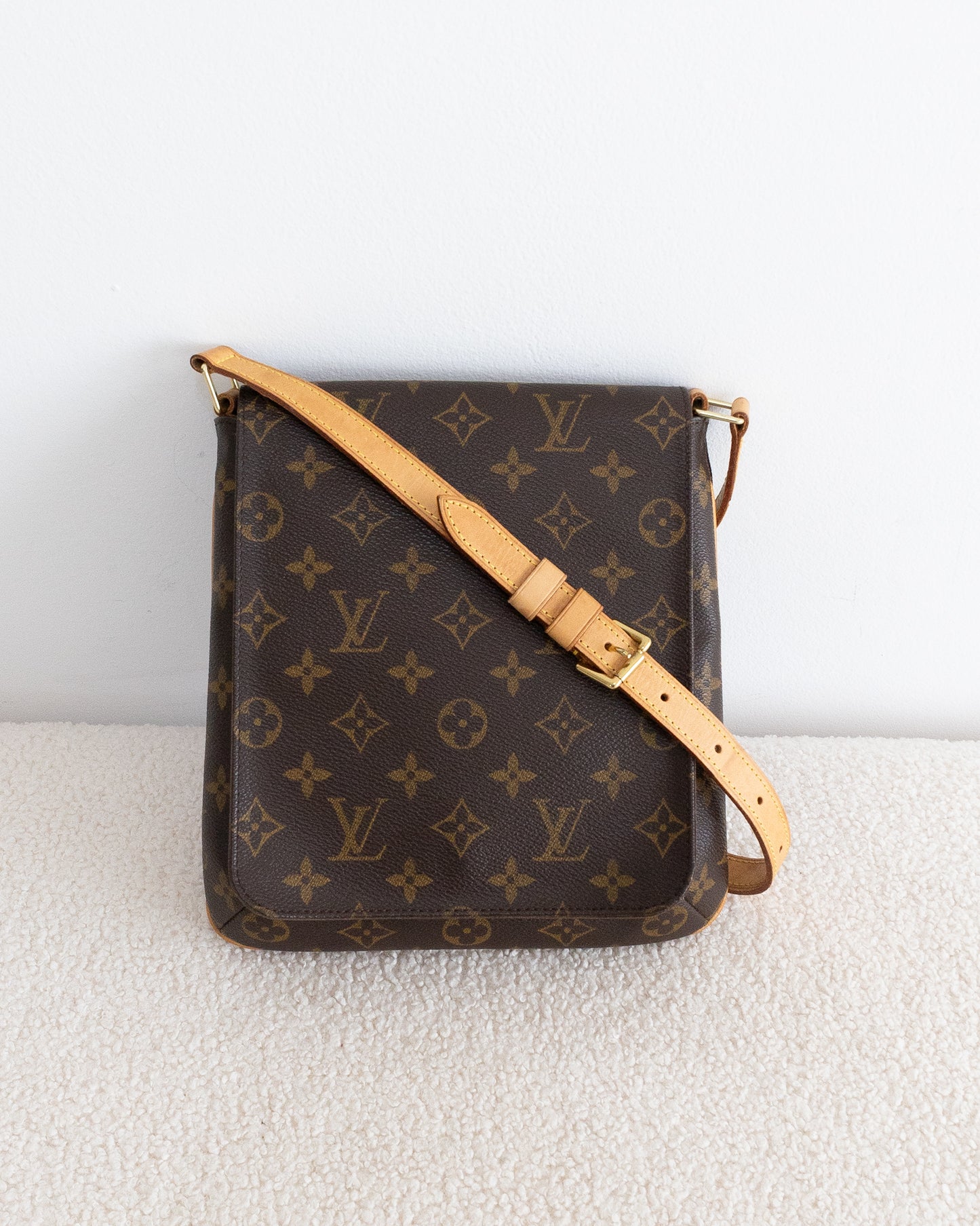 LOUIS VUITTON Musette Salsa PM