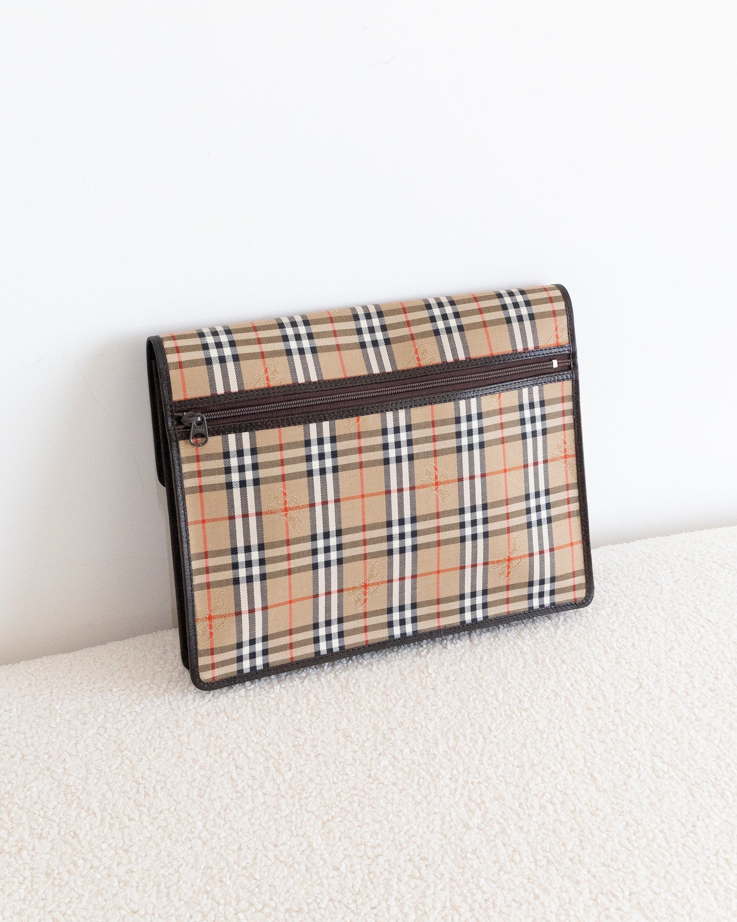 BURBERRY Envelope Clutch