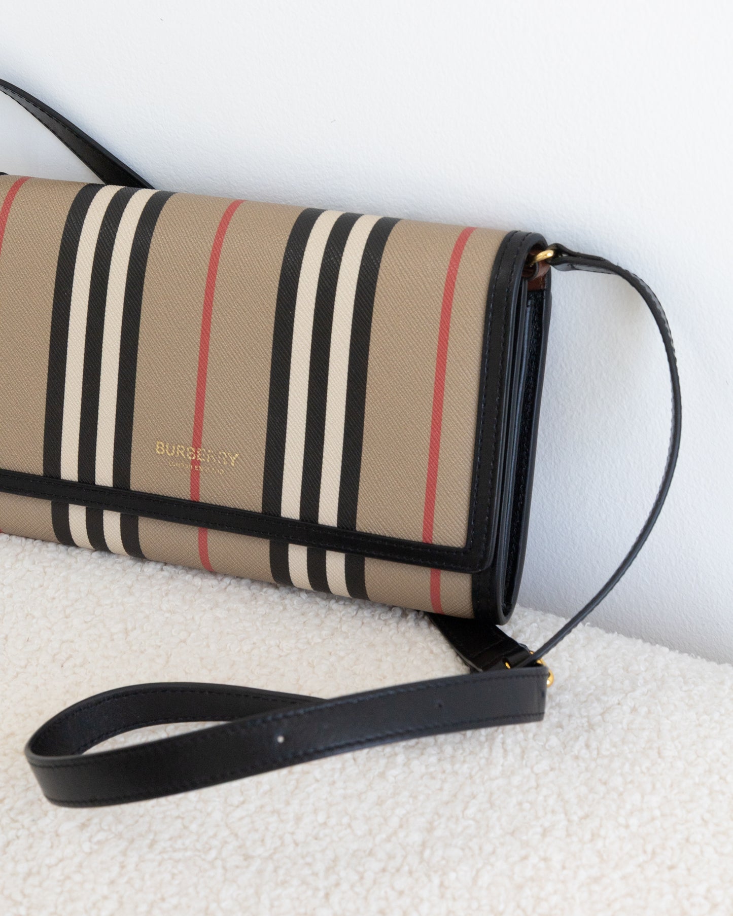 BURBERRY Crossbody Pochette