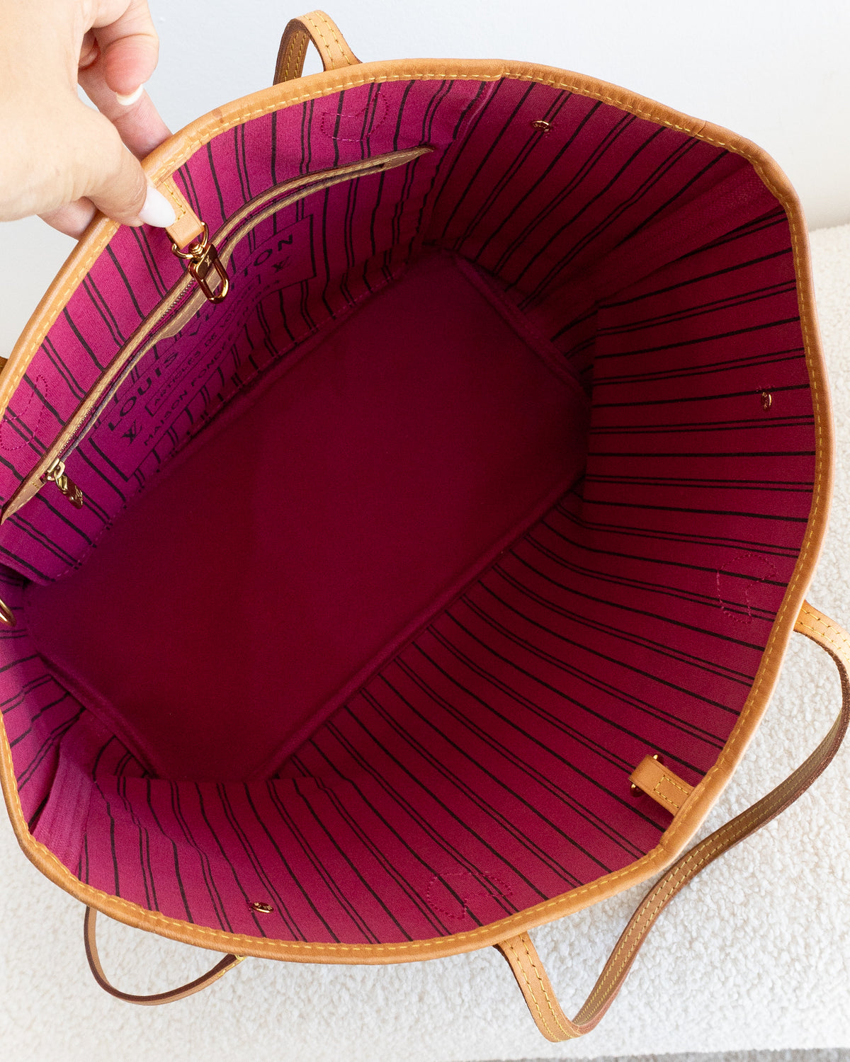 LOUIS VUITTON Neverfull MM