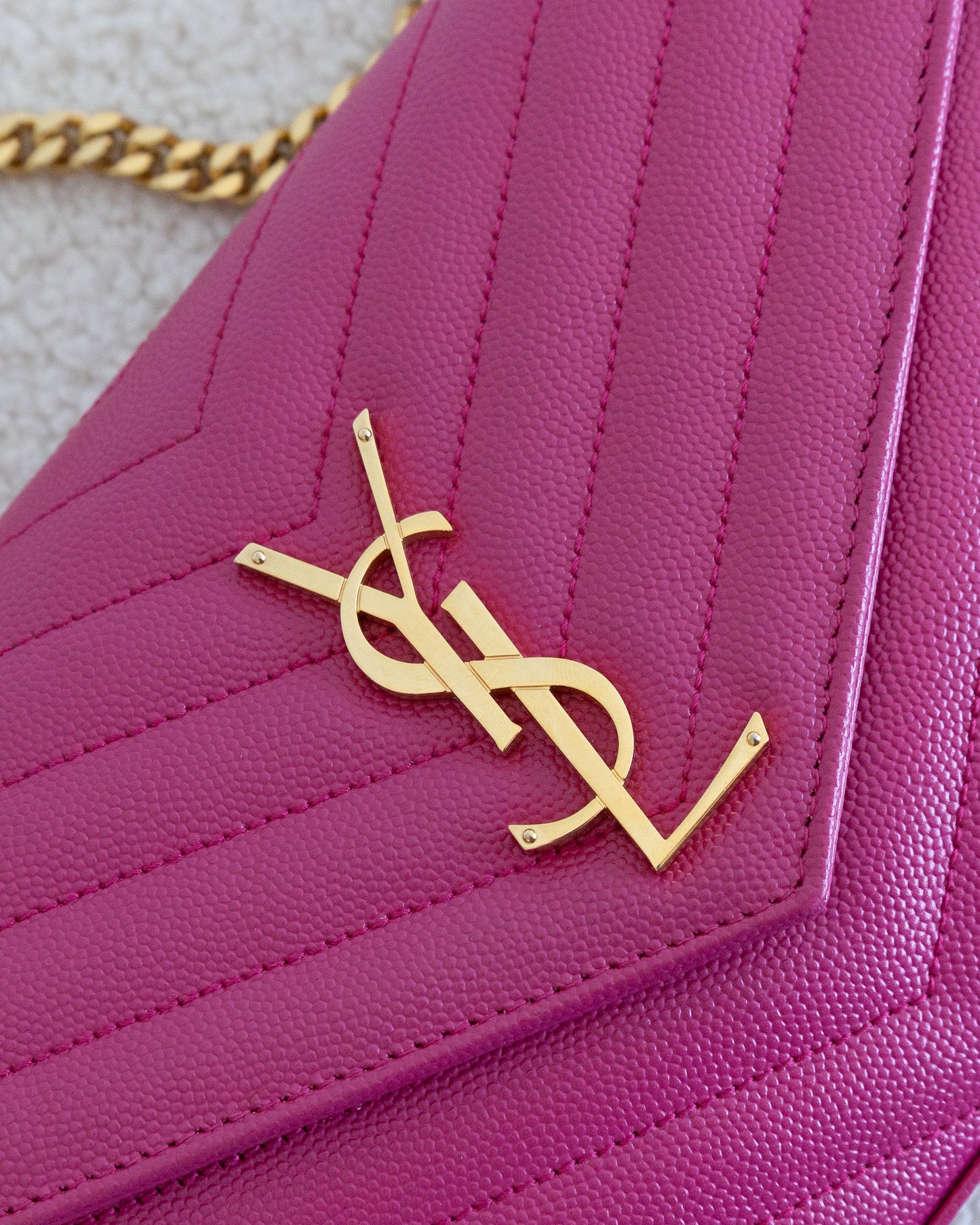 SAINT LAURENT Cassandre WOC
