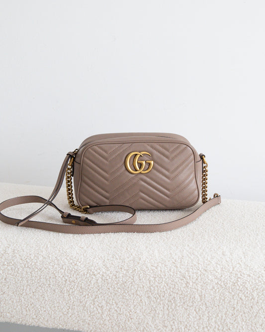 GUCCI GG Marmont Crossbody