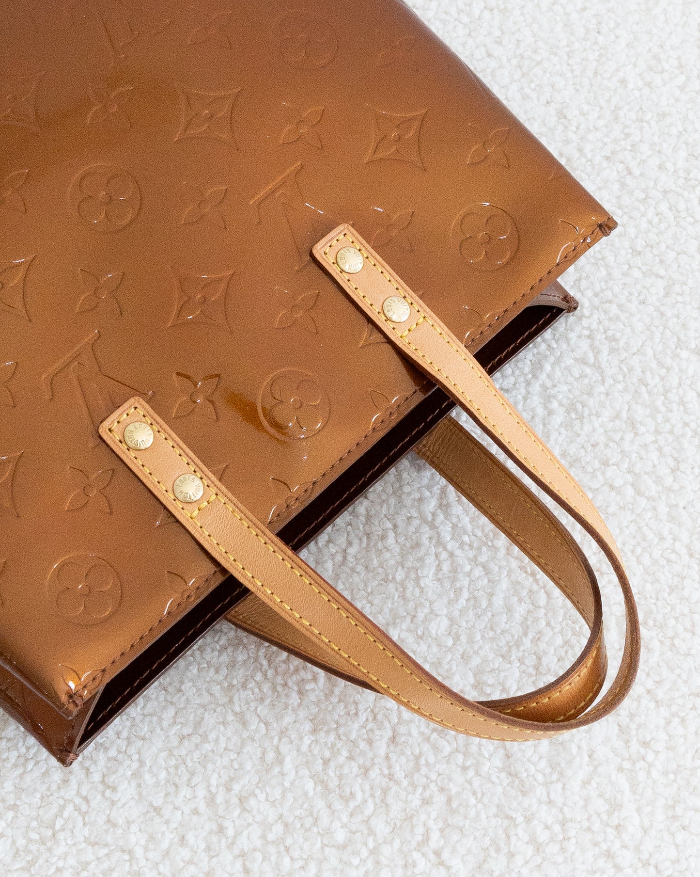 LOUIS VUITTON Reade PM