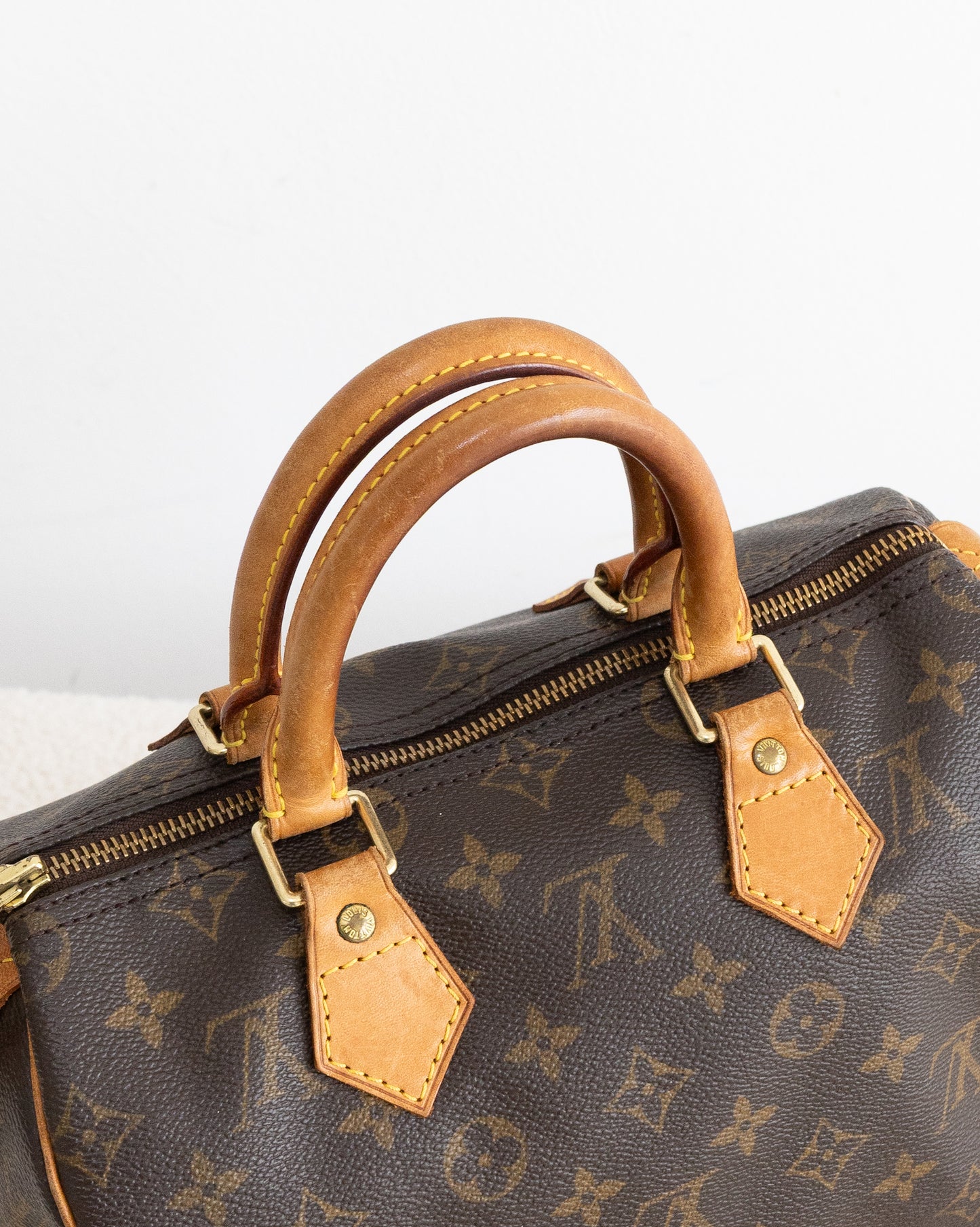 LOUIS VUITTON Speedy 25