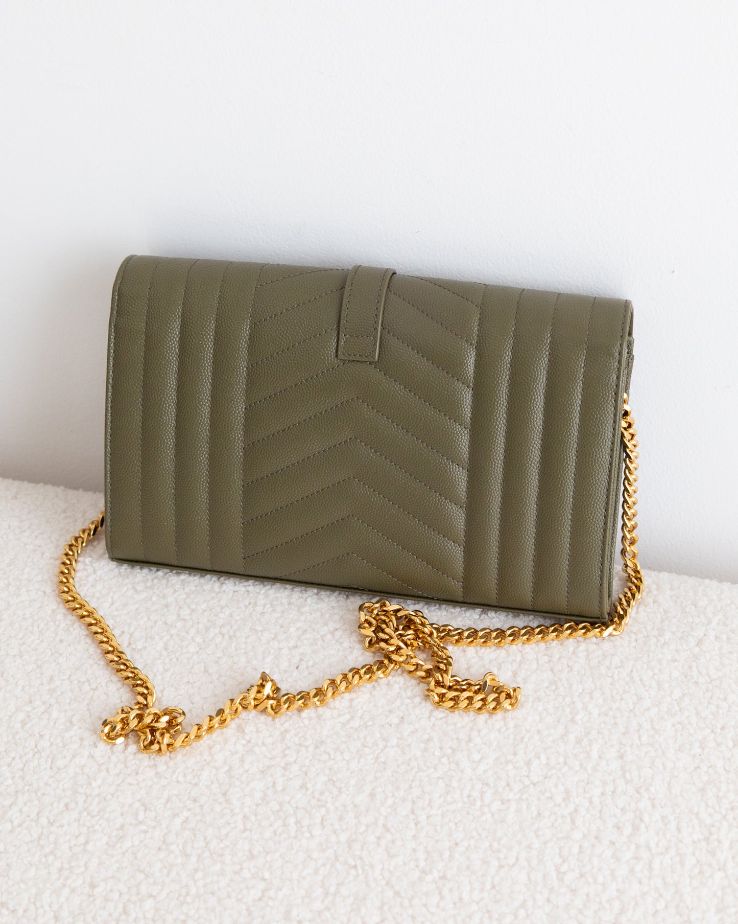SAINT LAURENT Cassandre WOC