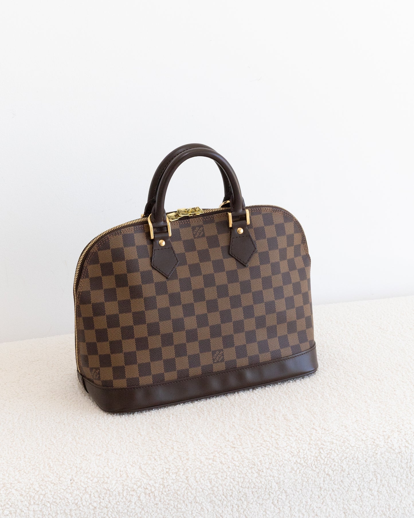 LOUIS VUITTON Alma PM