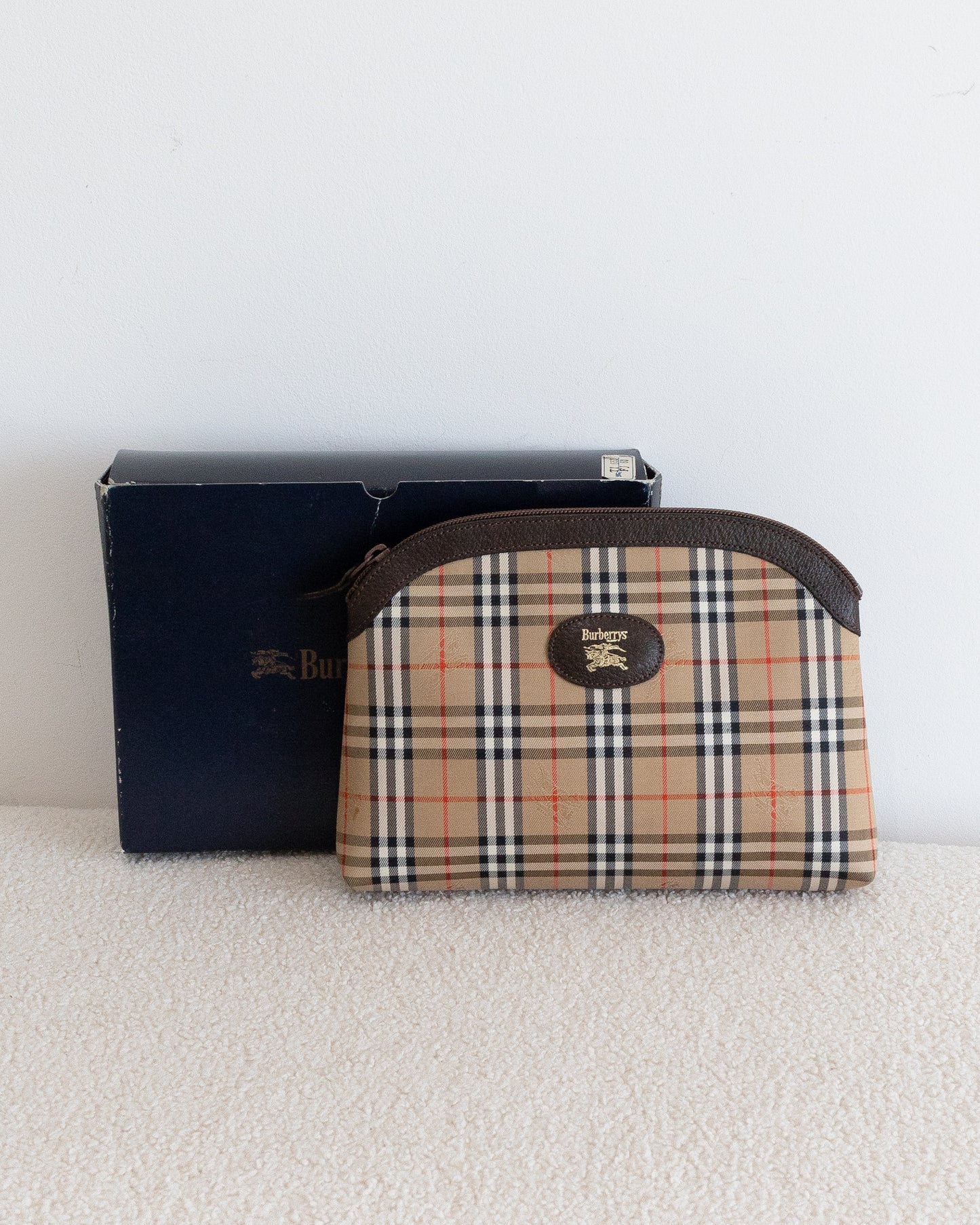 BURBERRY Pouch