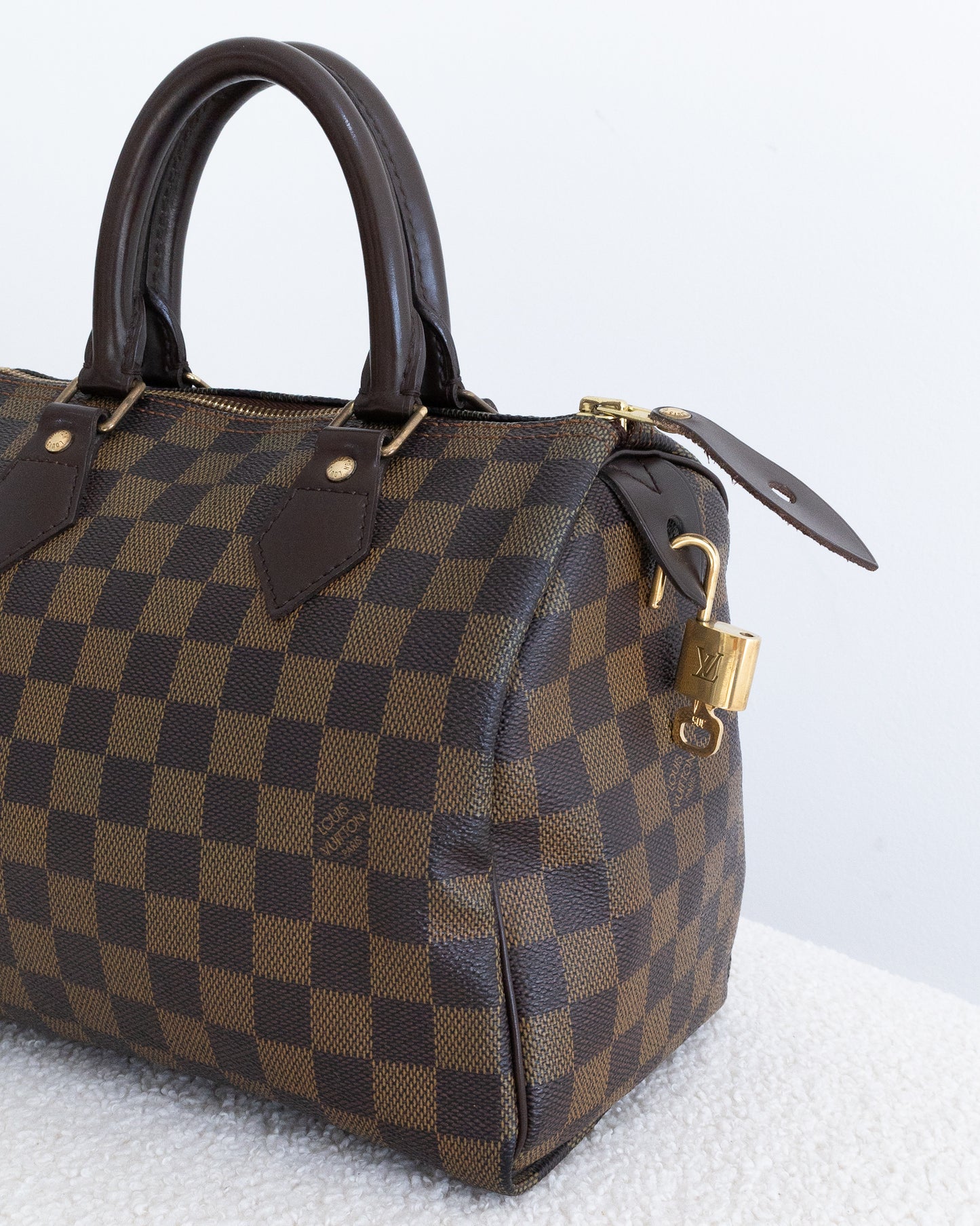 LOUIS VUITTON Speedy 25