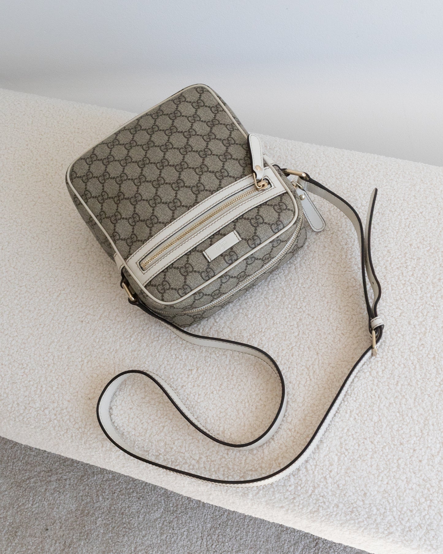 GUCCI GG Crossbody