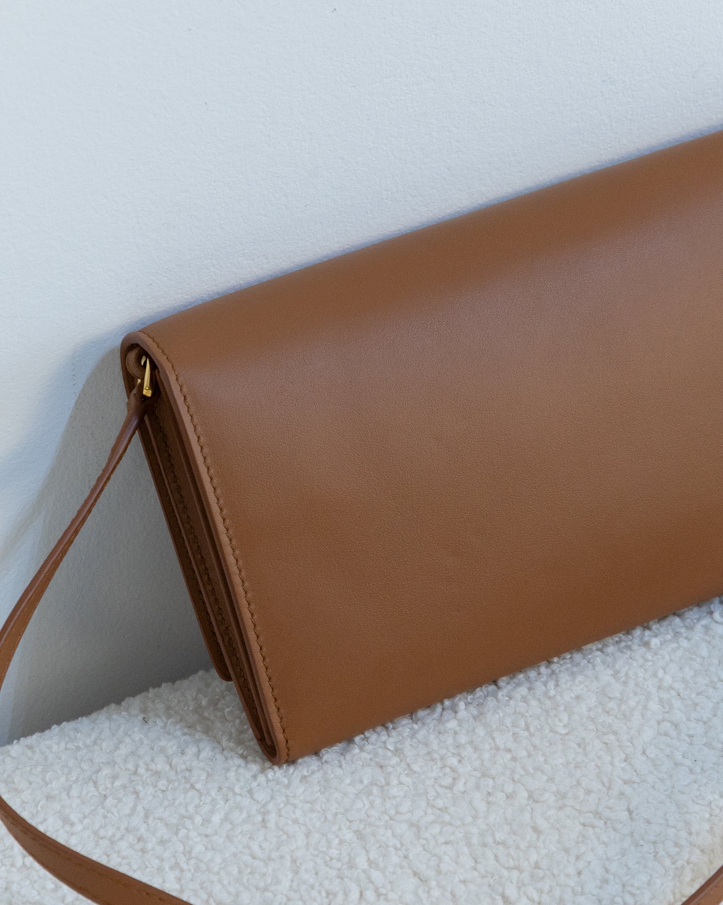 BURBERRY Hazelmere Logo