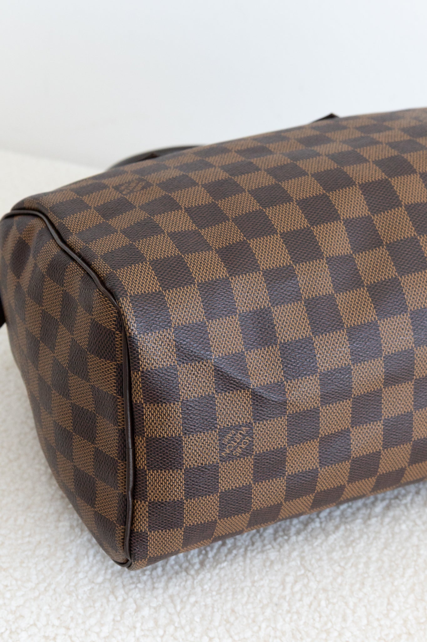 LOUIS VUITTON Speedy 25