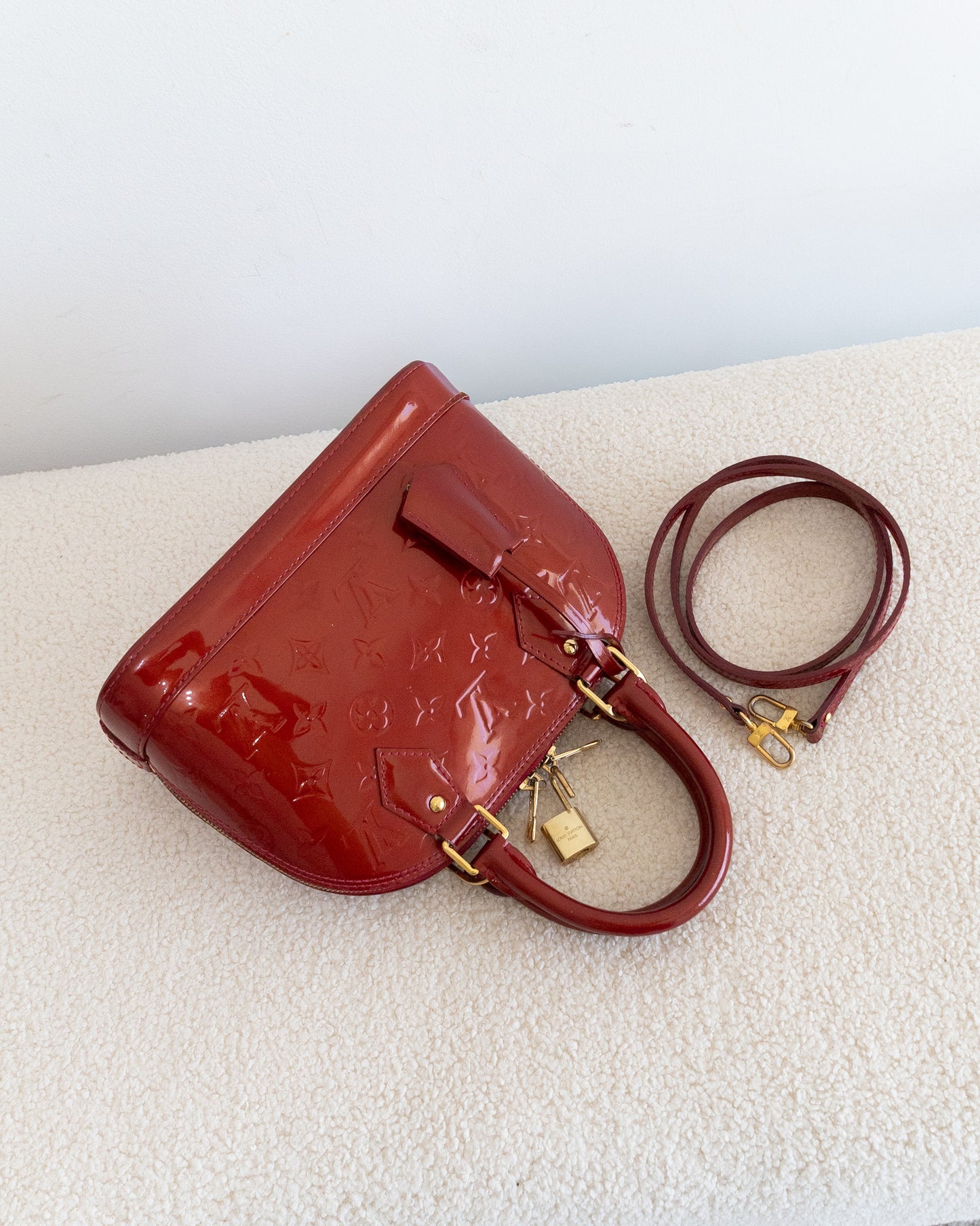 LOUIS VUITTON Alma BB