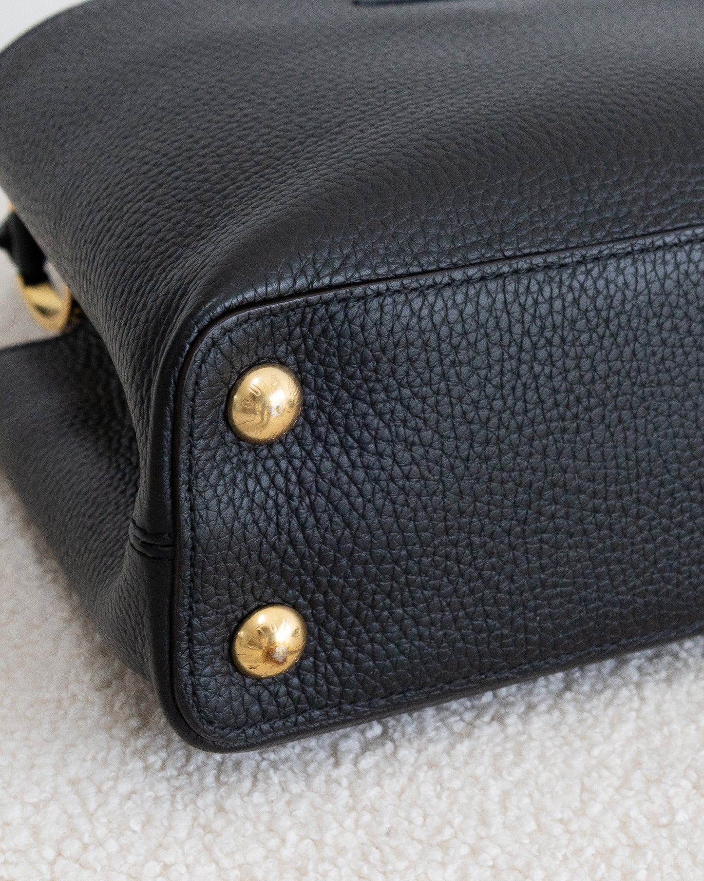 LOUIS VUITTON Capucines BB