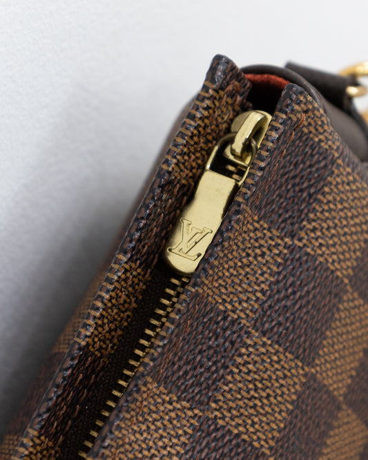 LOUIS VUITTON Trousse Pochette