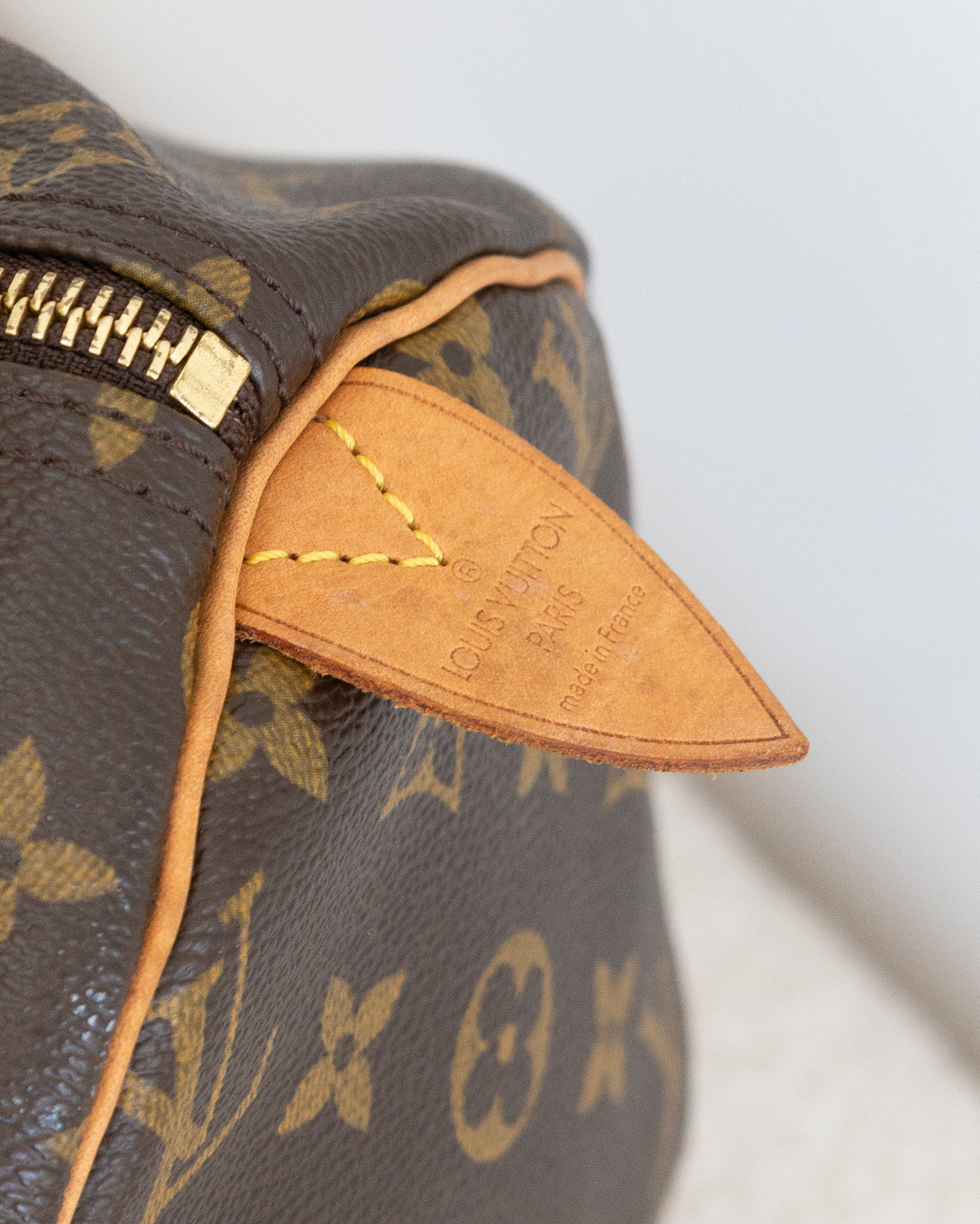 LOUIS VUITTON Speedy 30