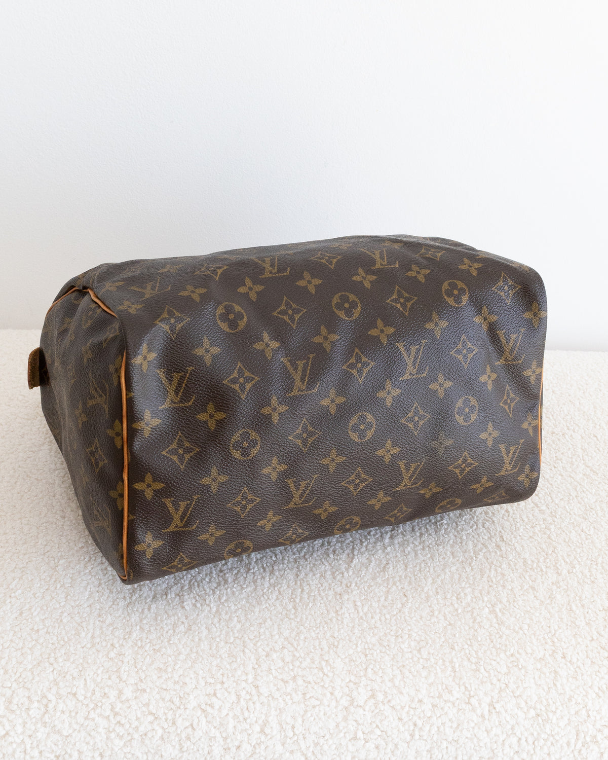 LOUIS VUITTON Speedy 30