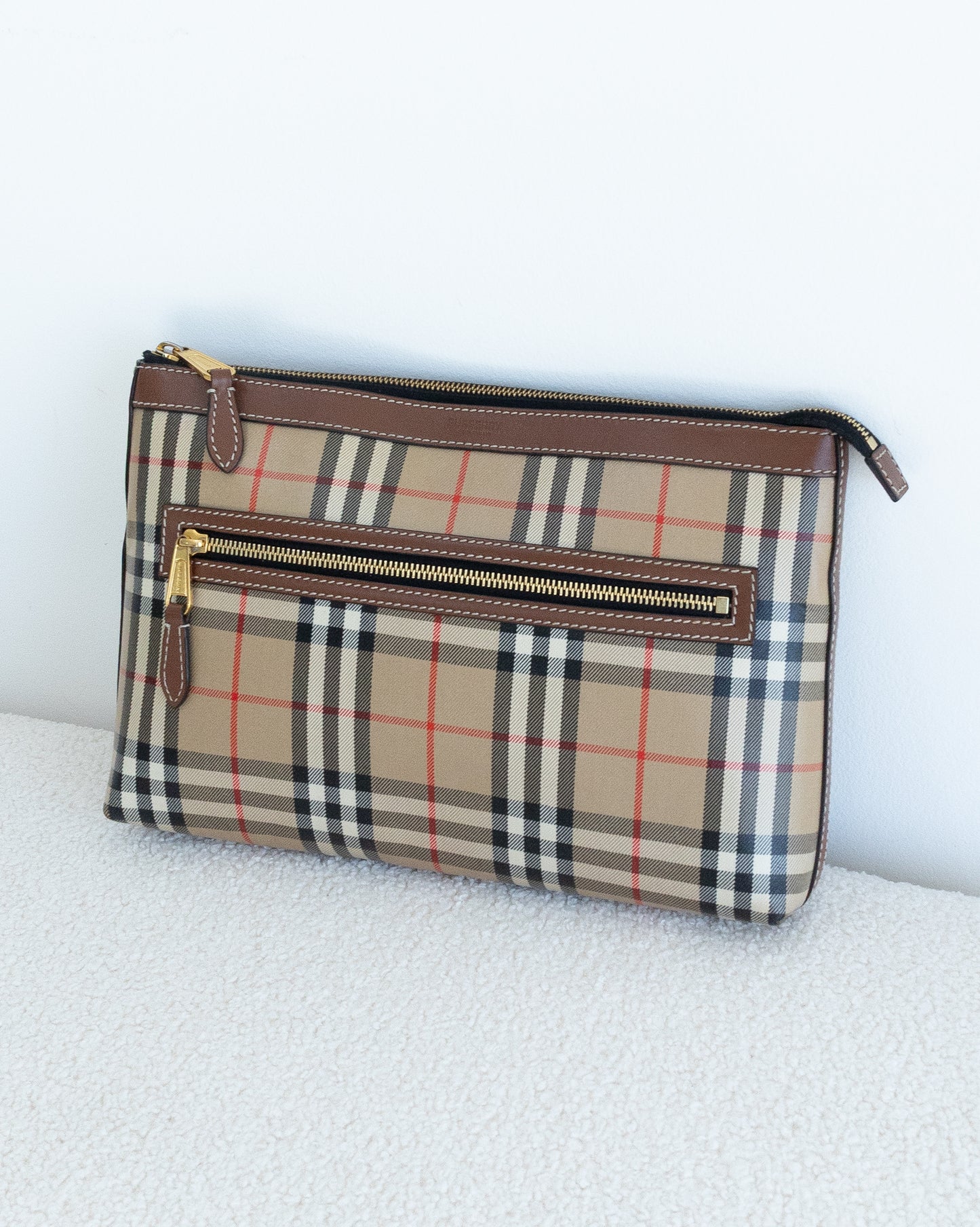 BURBERRY Large Pouch