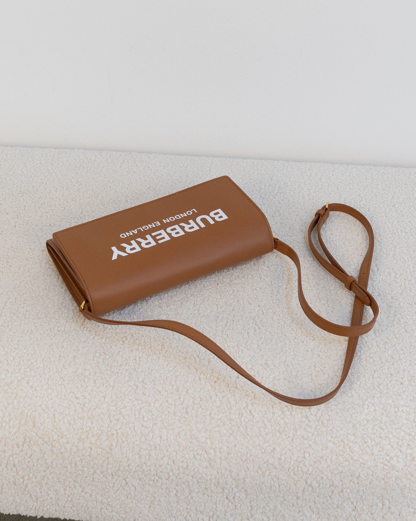 BURBERRY Hazelmere Logo